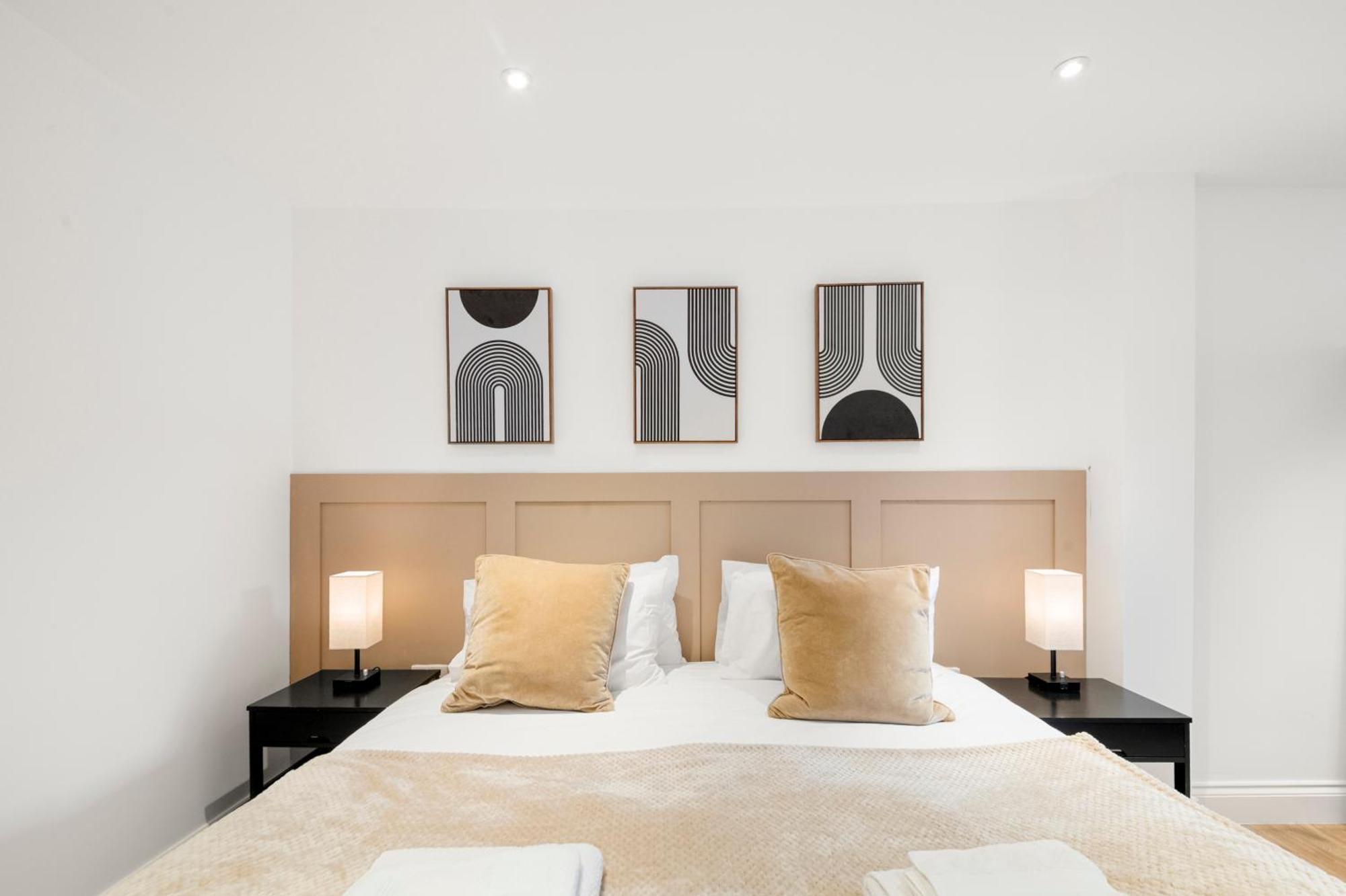 Stylish I Extended I Free Parking Apartment *