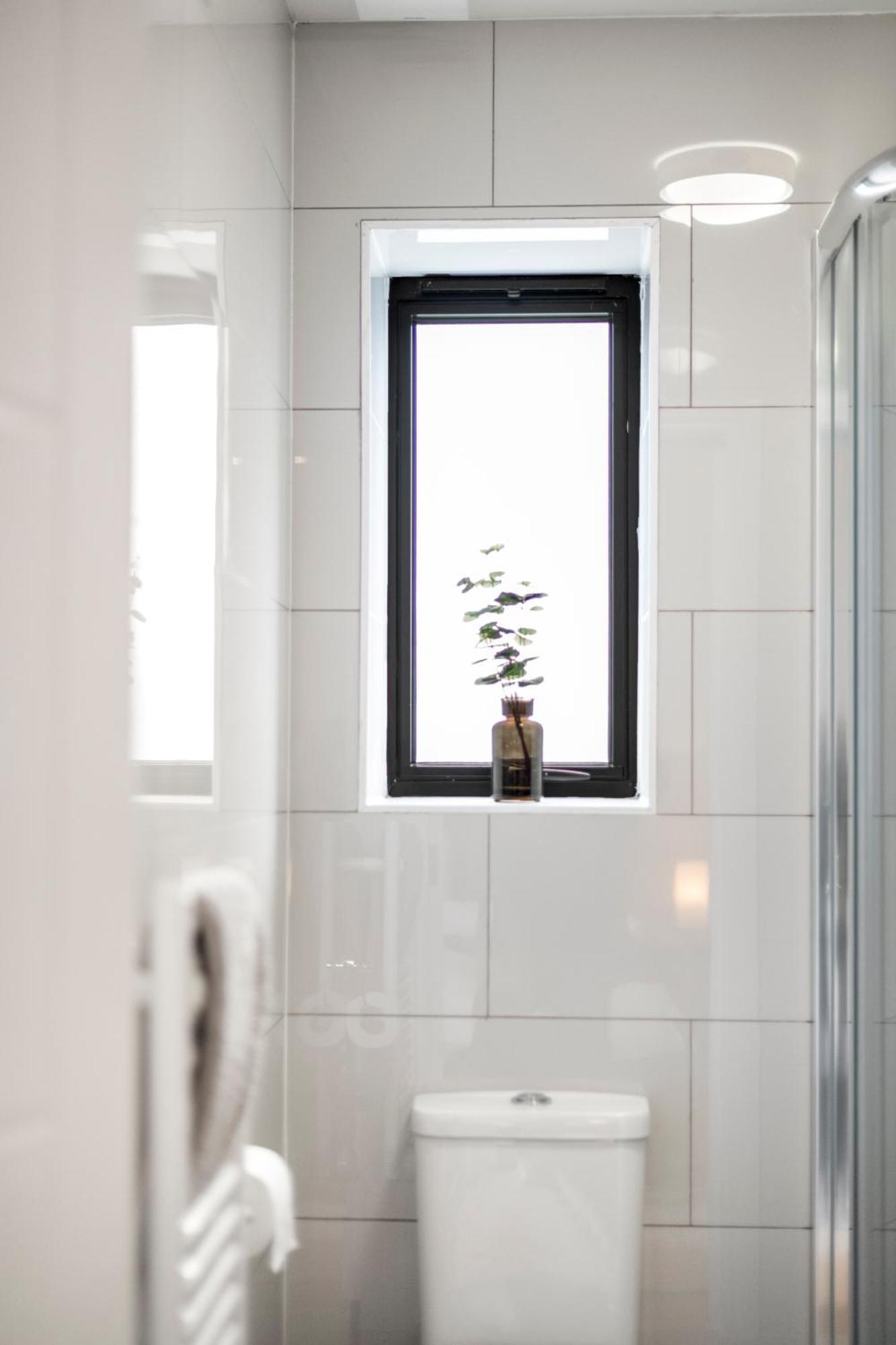 Apartment Stylish I Extended I Free Parking London