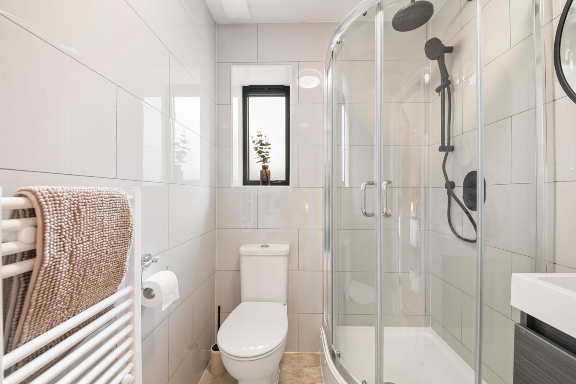 Stylish I Extended I Free Parking * London