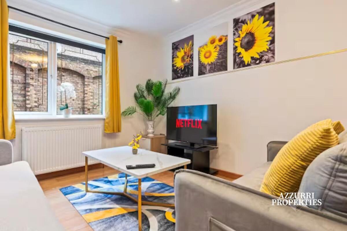 Exquisite 1br - Free Parking Only 5-mins Walk To Clapham Junction Station Apartment