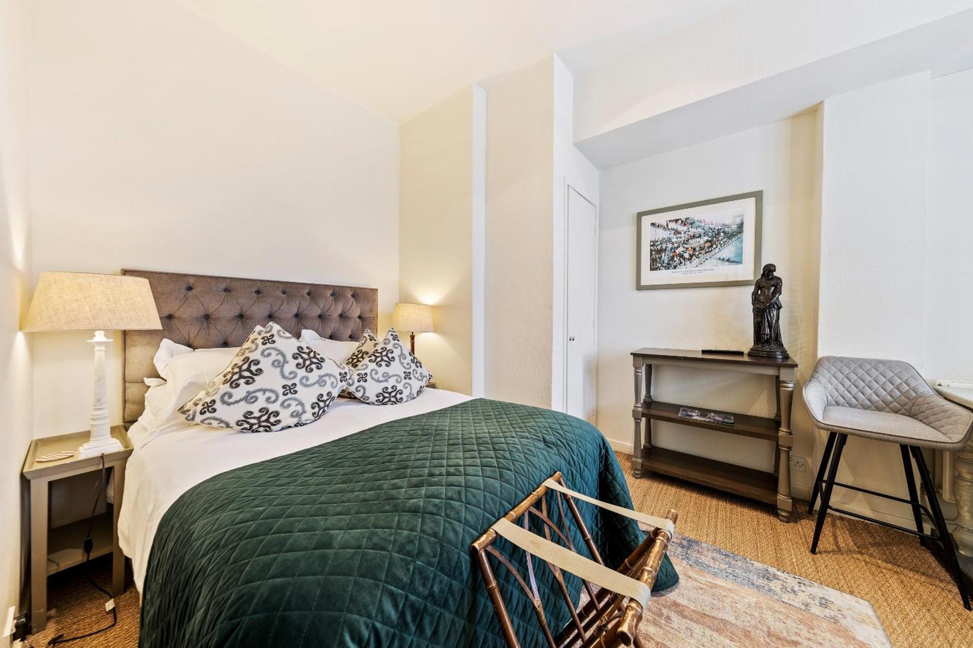 Hotel Vancouver And