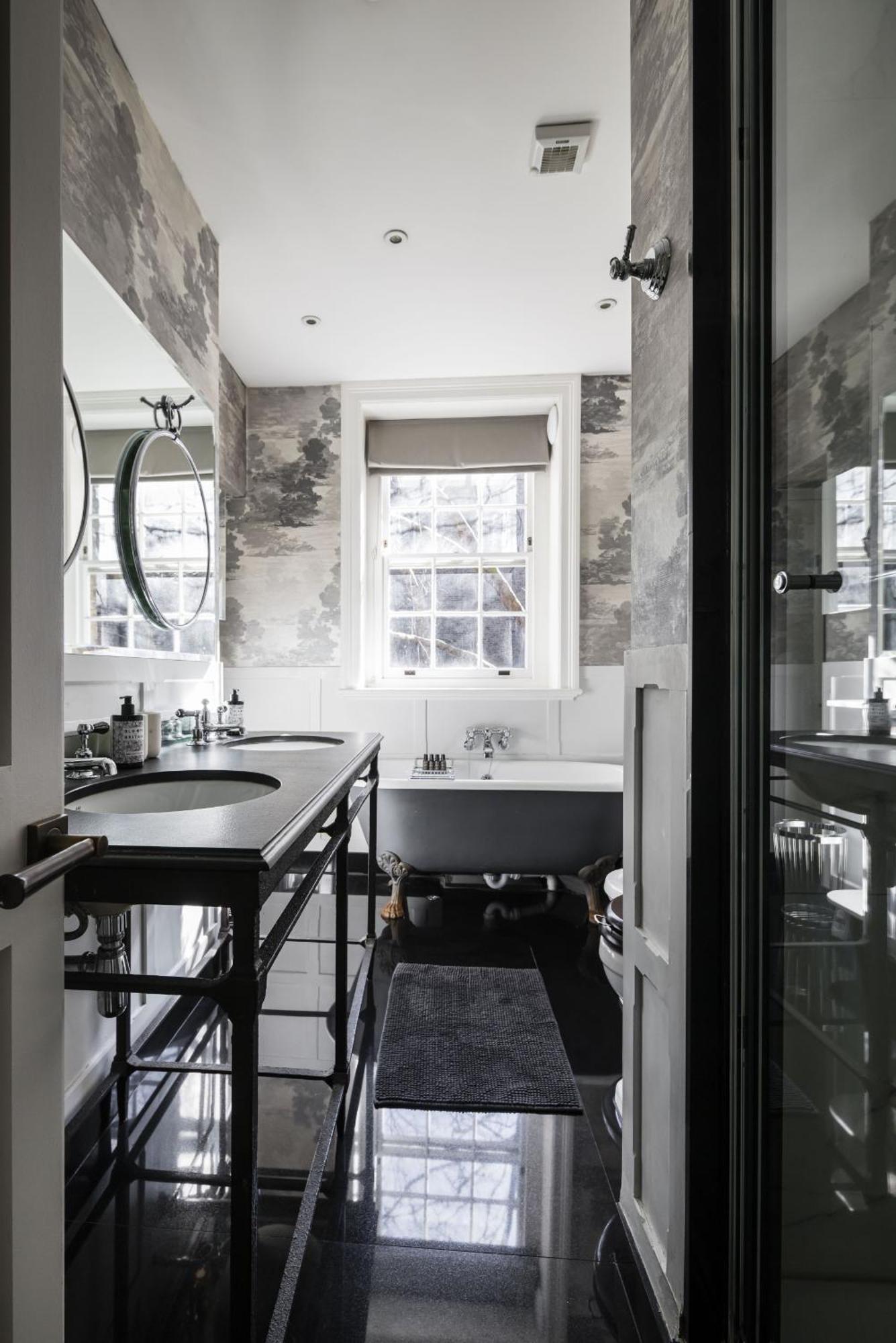 Apartment The Connaught