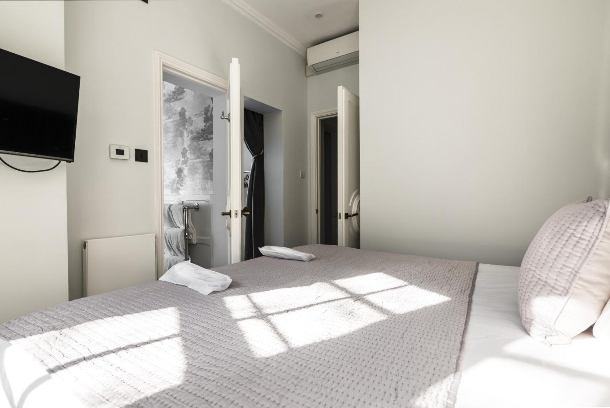 The Connaught Apartment *