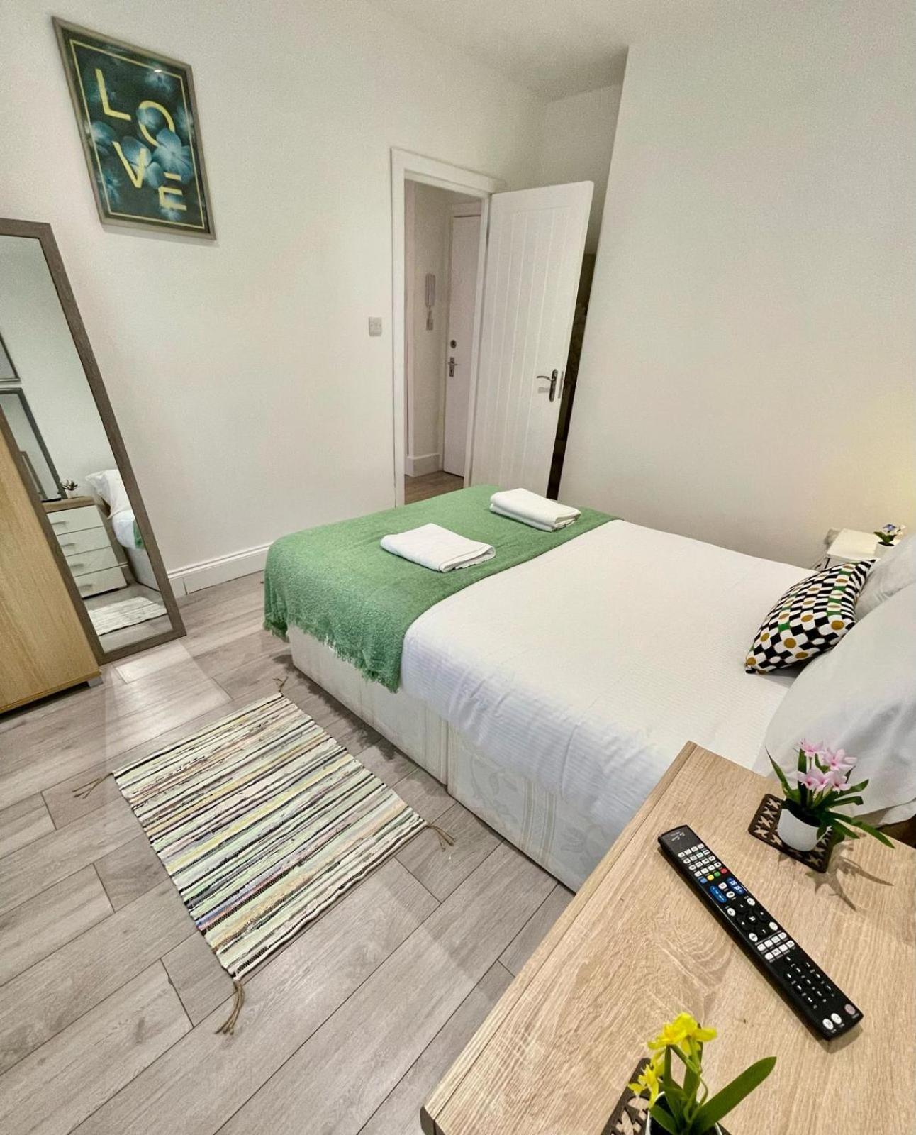 Smart Homes Apartahotel Londres