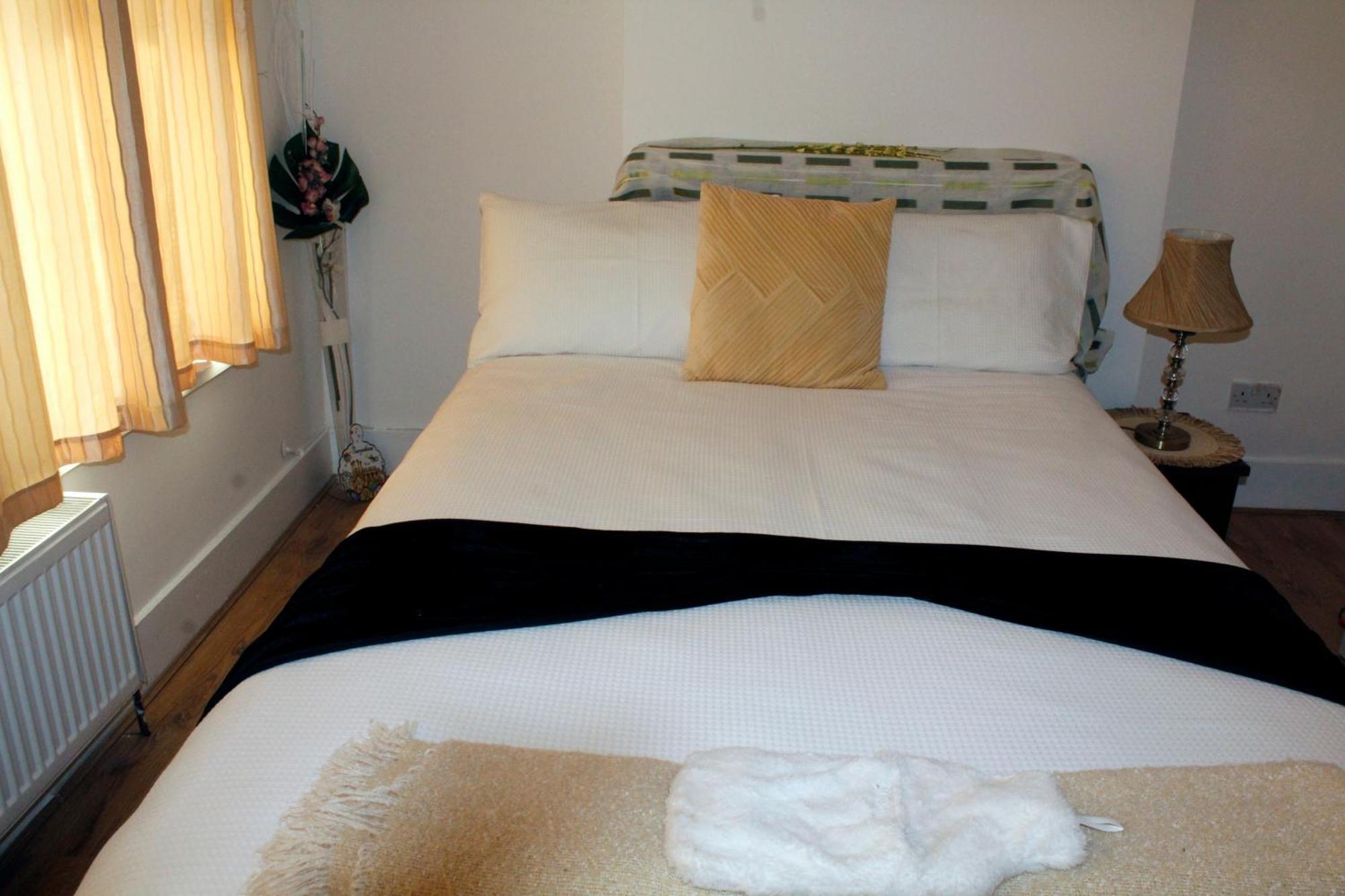 Earlycheckin Spacious House W Parking In Holiday home