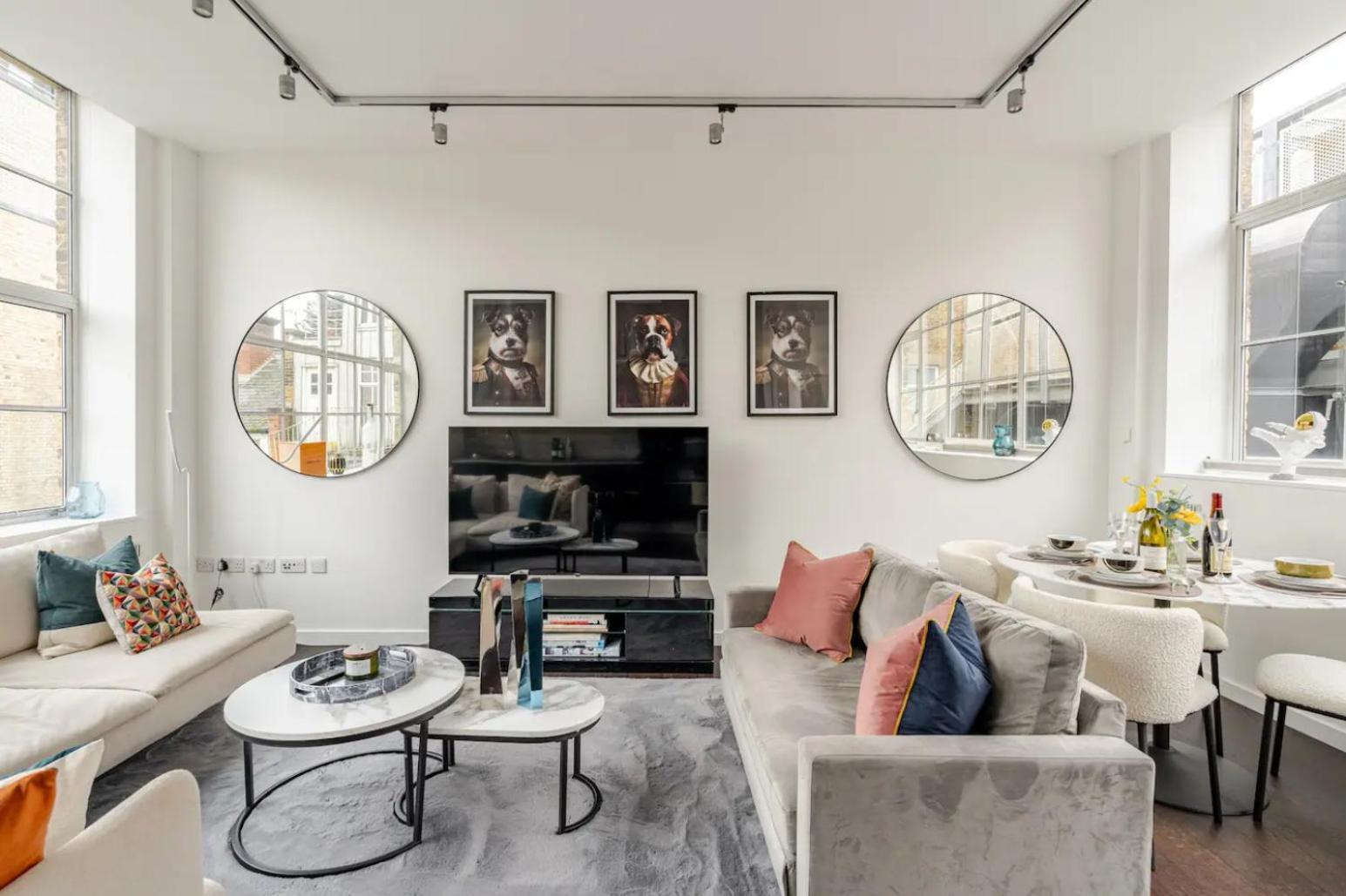 Luxury 3 Bed Soho Apartment London