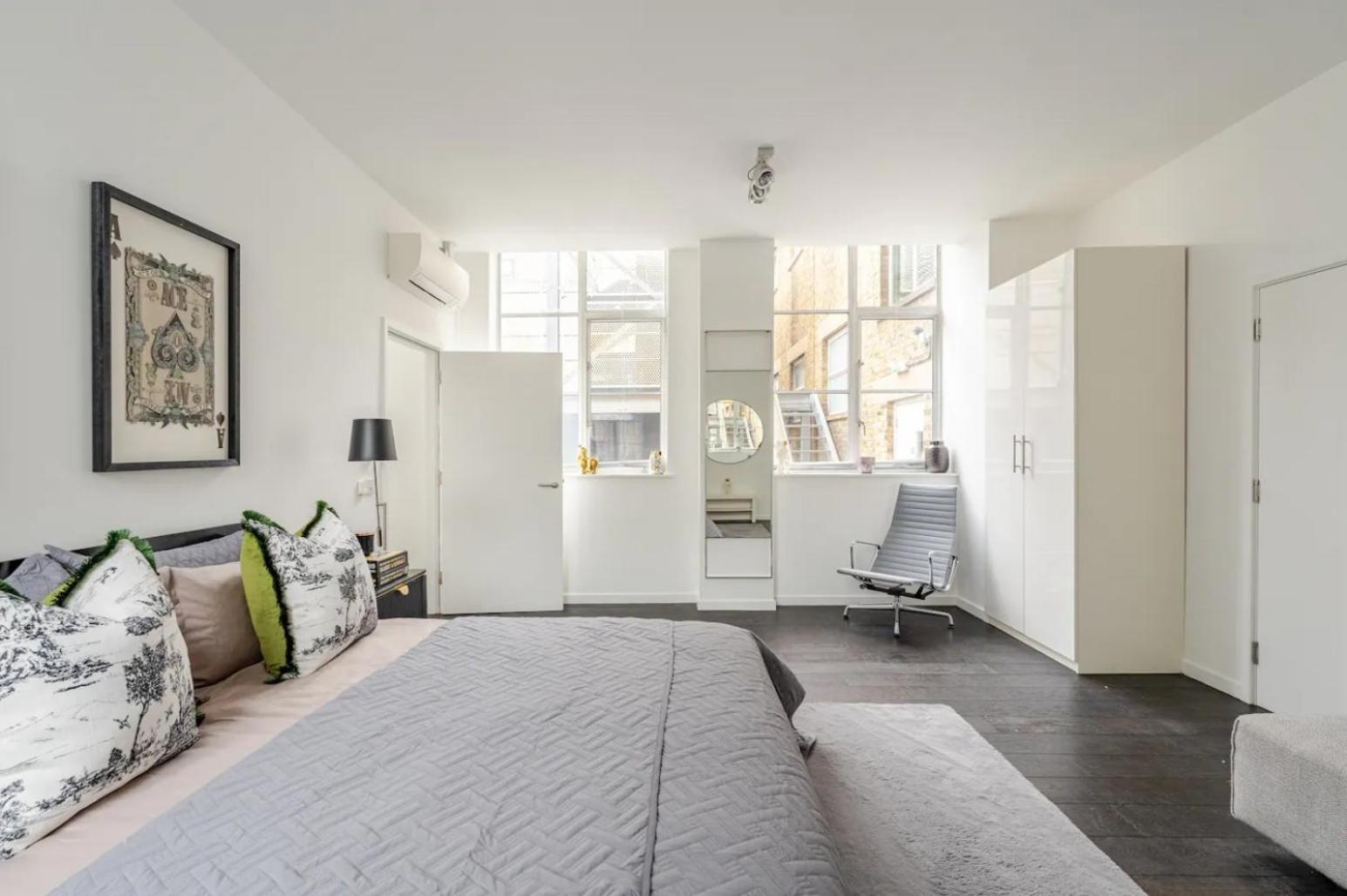 Apartment Luxury 3 Bed Soho London