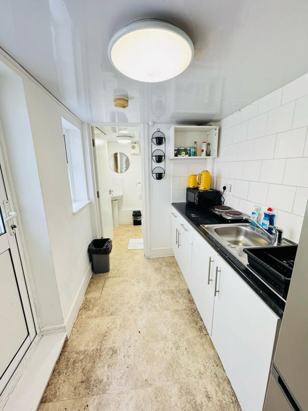 Stunning One Bedroom Flat In A Good Location Apartment London