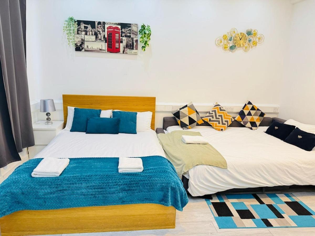 Stunning One Bedroom Flat In A Good Location Apartment *