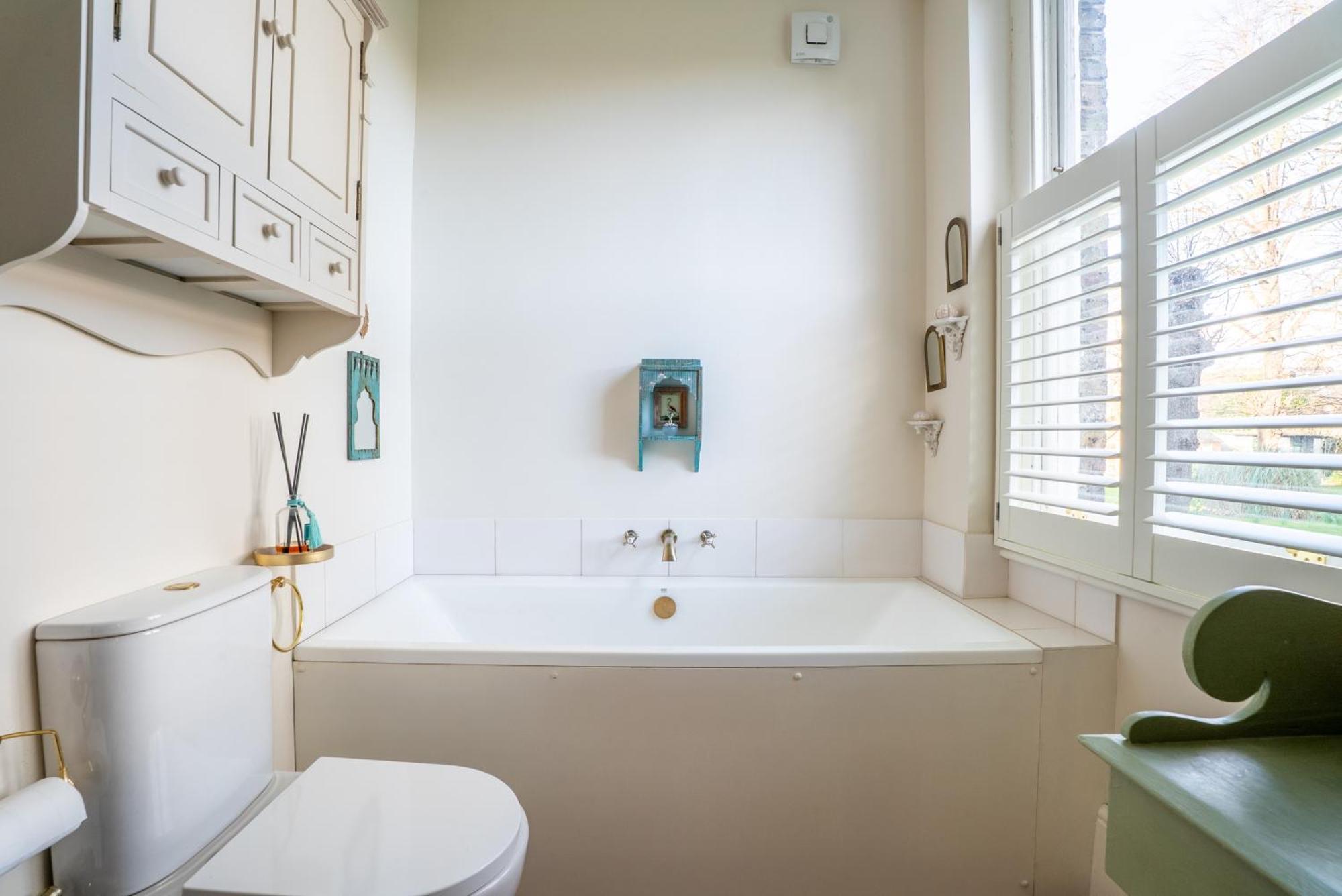 The Plush Putney Retreat London