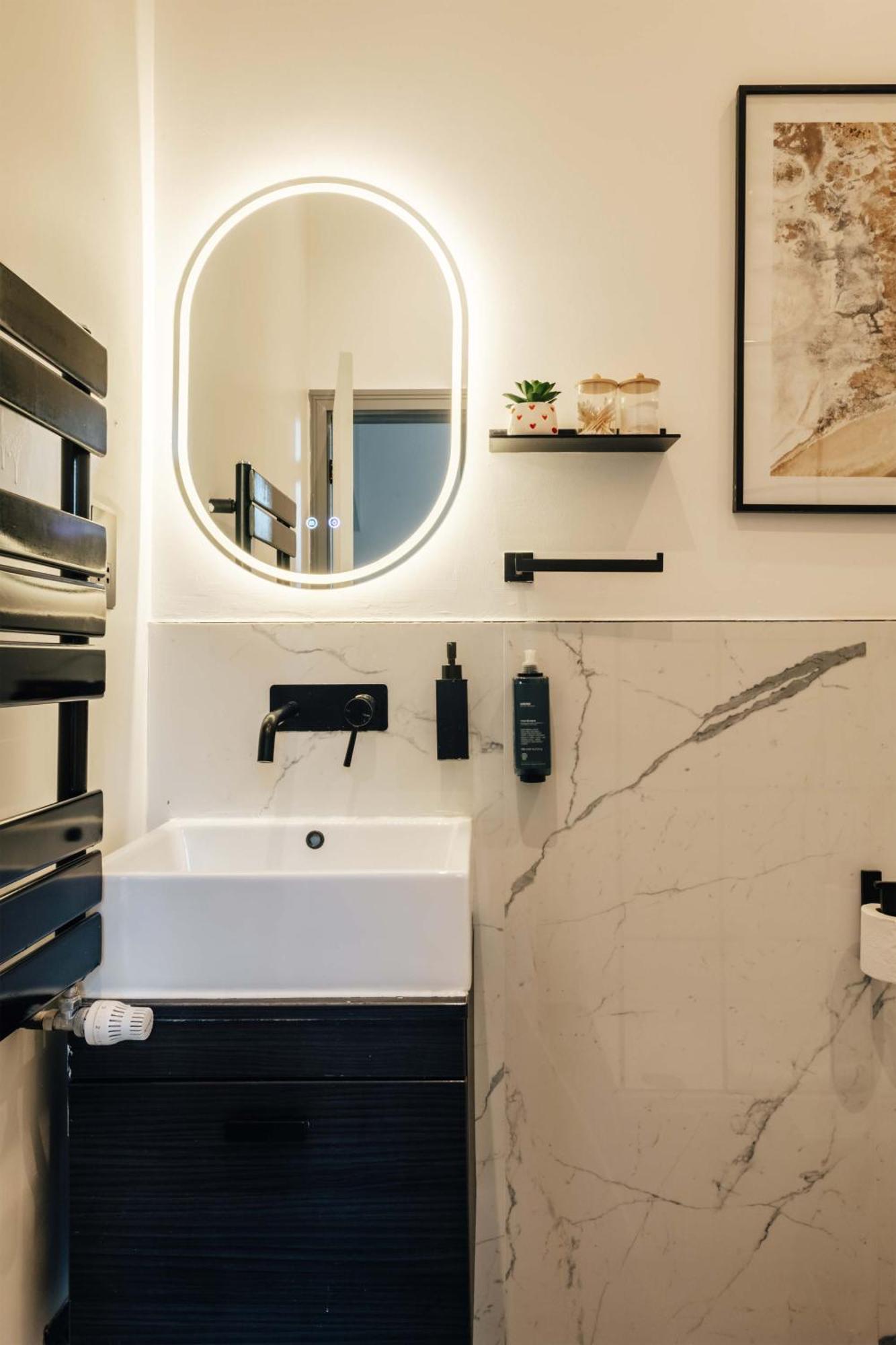 Cosy And Modern Duplex In The Heart Of Earls Court Holiday home