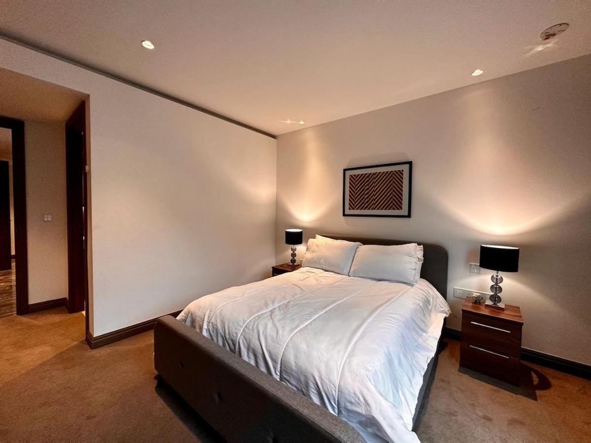 Iconic Luxury 2 Bed 2 Bath London