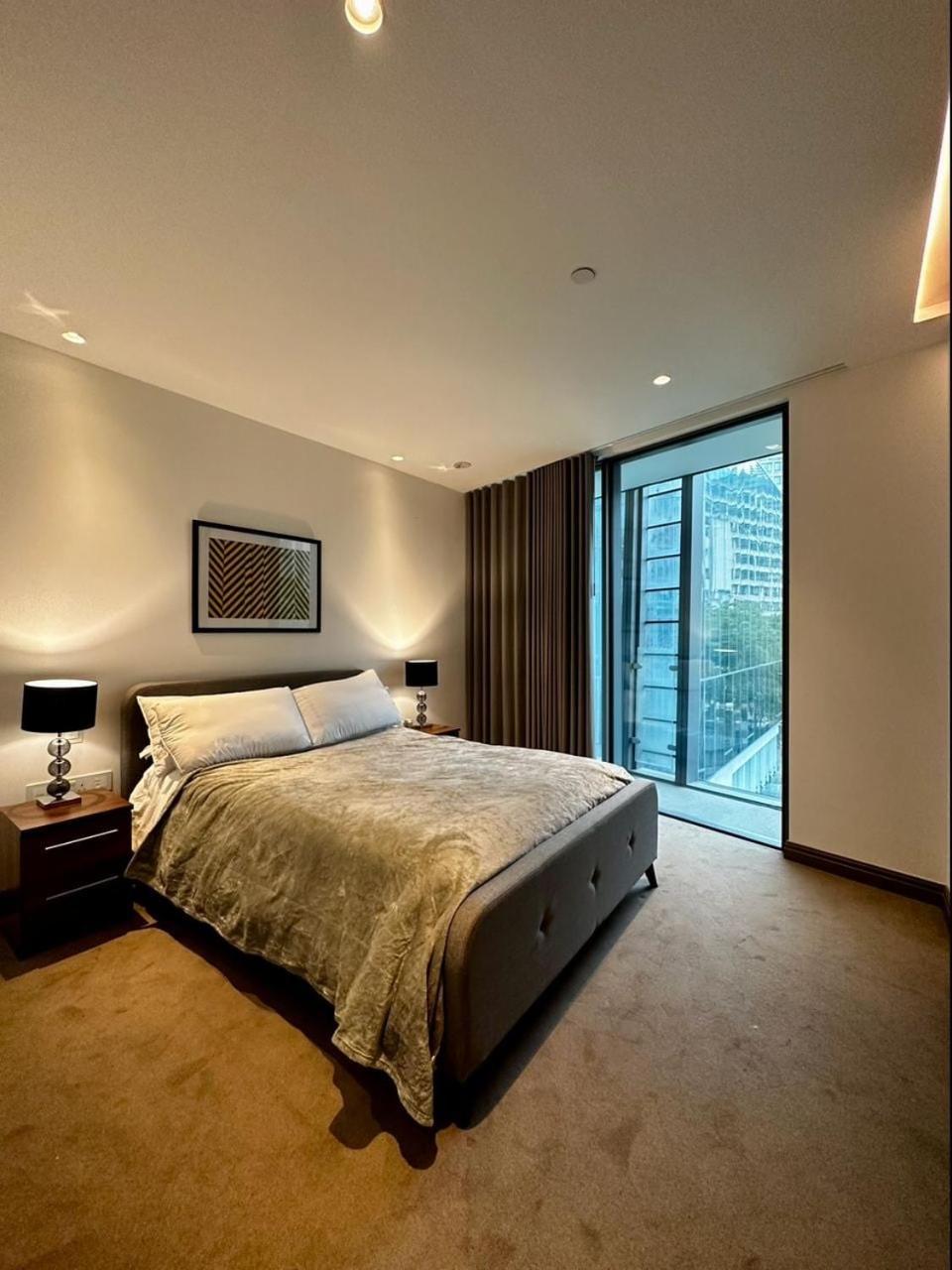 Iconic Luxury 2 Bed 2 Bath London