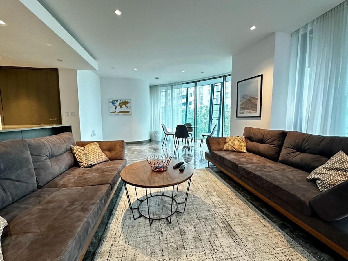 Apartment Iconic Luxury 2 Bed 2 Bath *