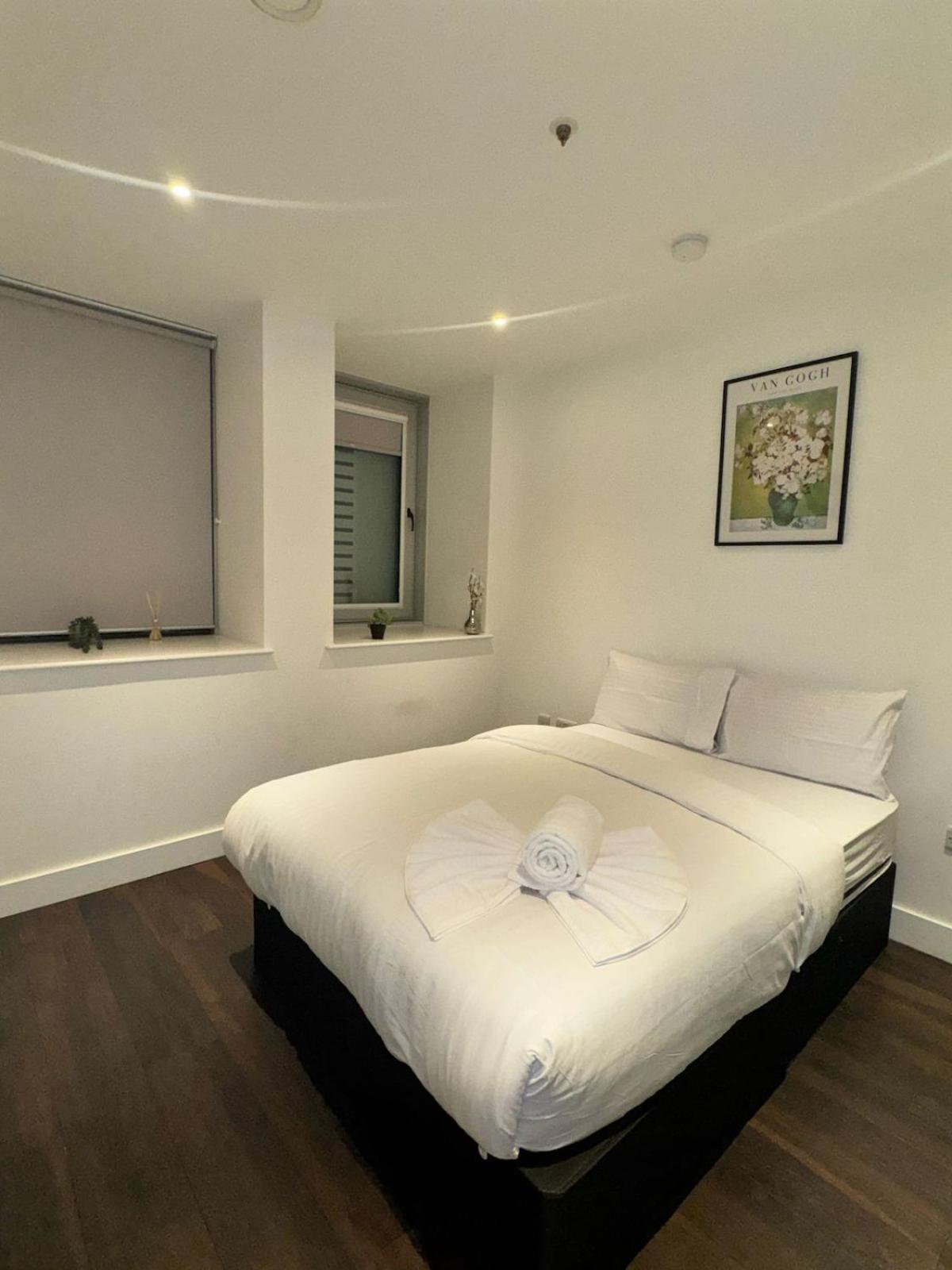 Sleep 9 20 Mins From Waterloo Bp172 Appartement Londen