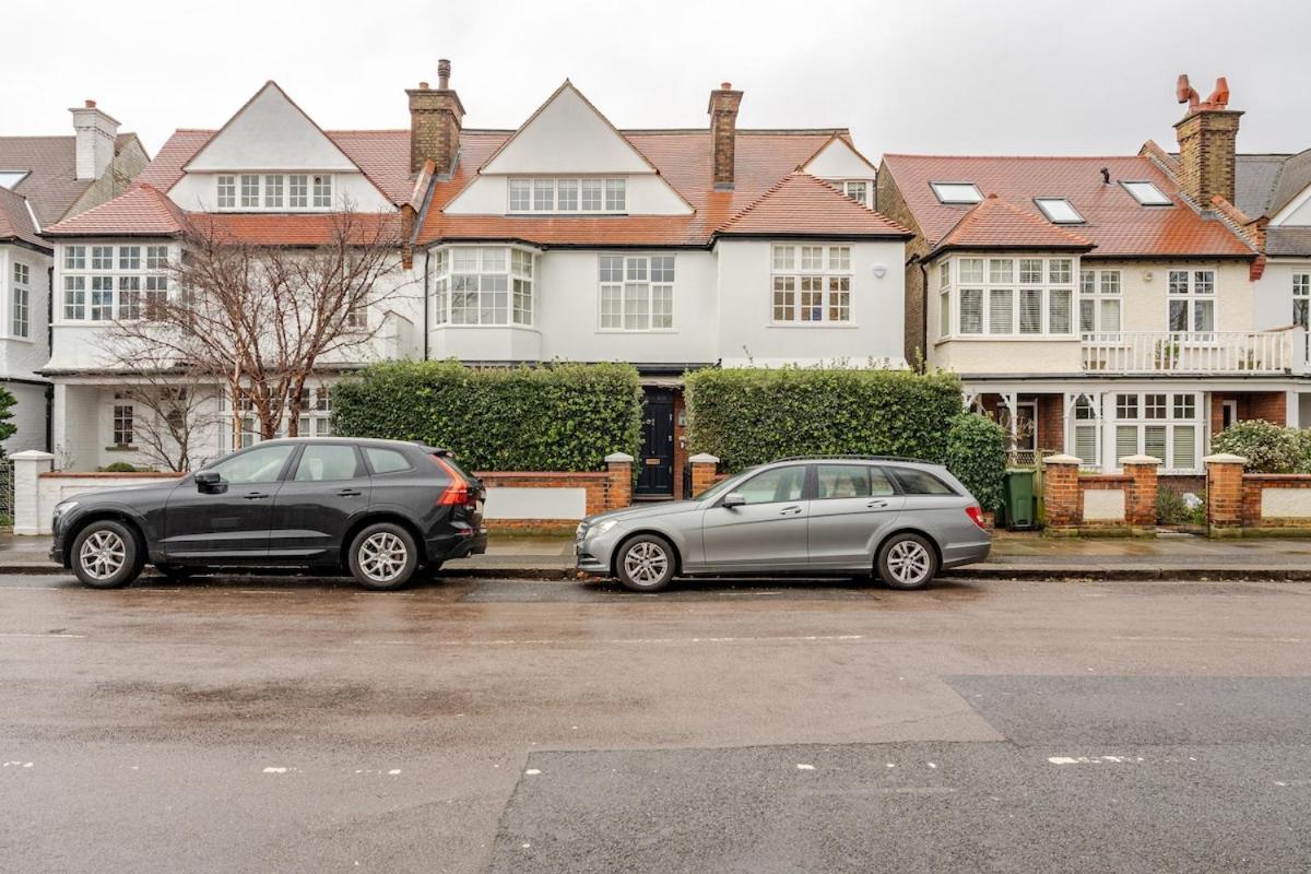 Luxury Open Plan 5 Bed House With Garden & Parking * London