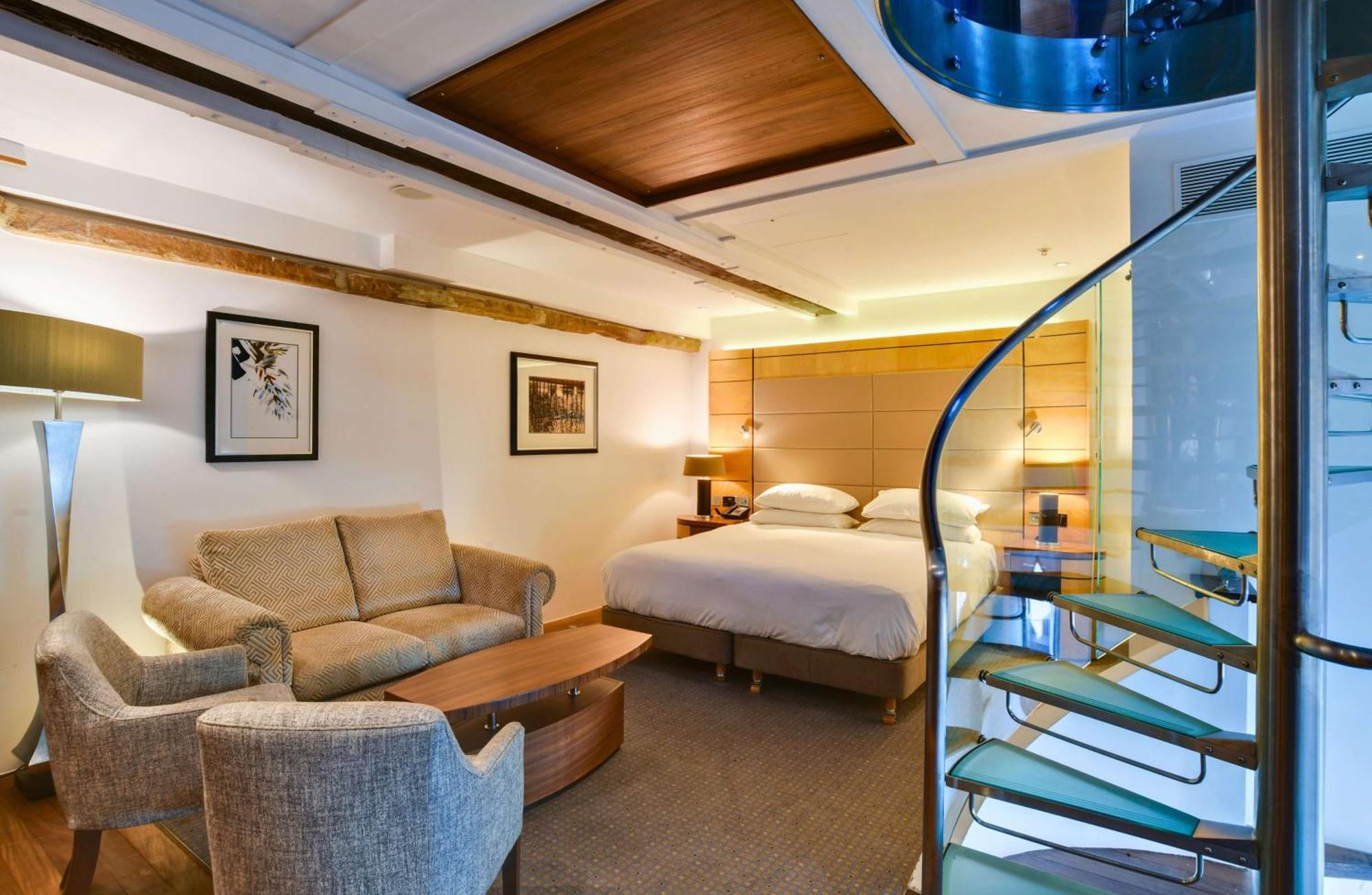 Hilton Paddington 4*