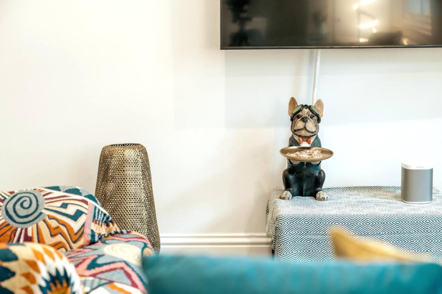 Niru Experience Elegant In Kensington Appartement Londen