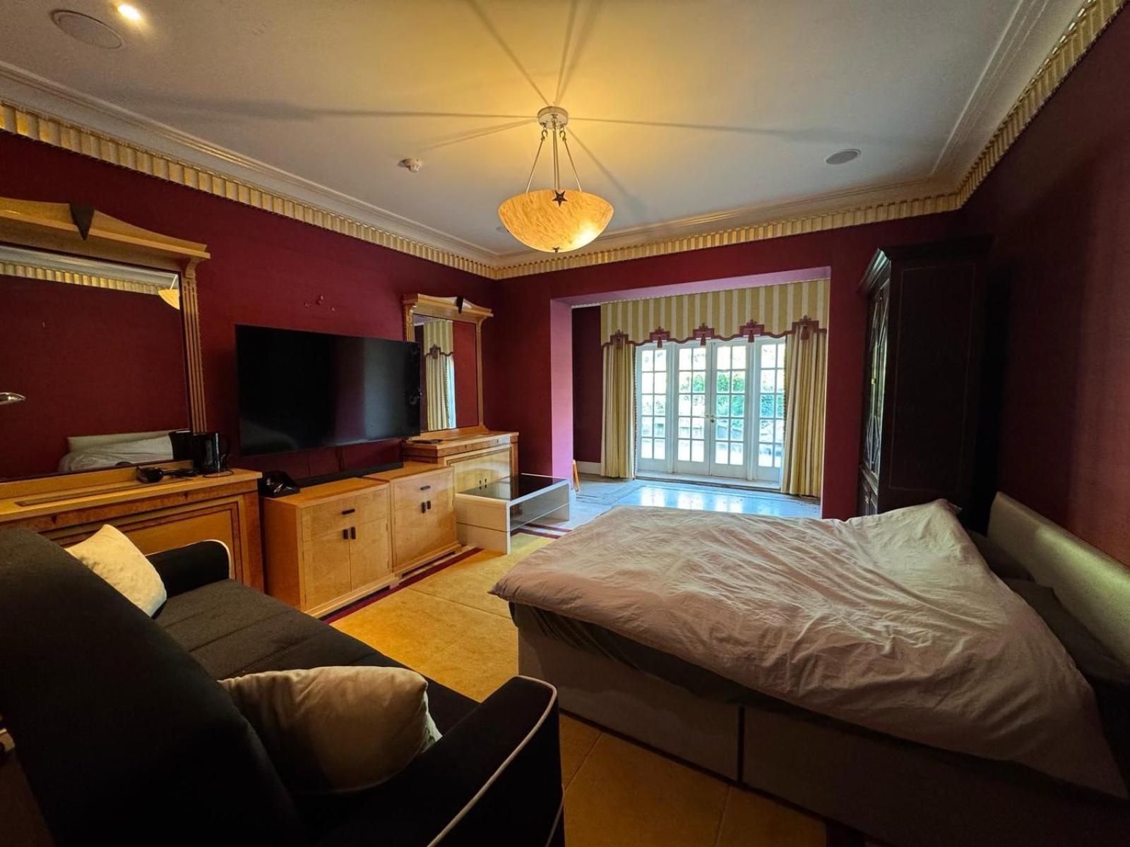 The Bishop Guest house *