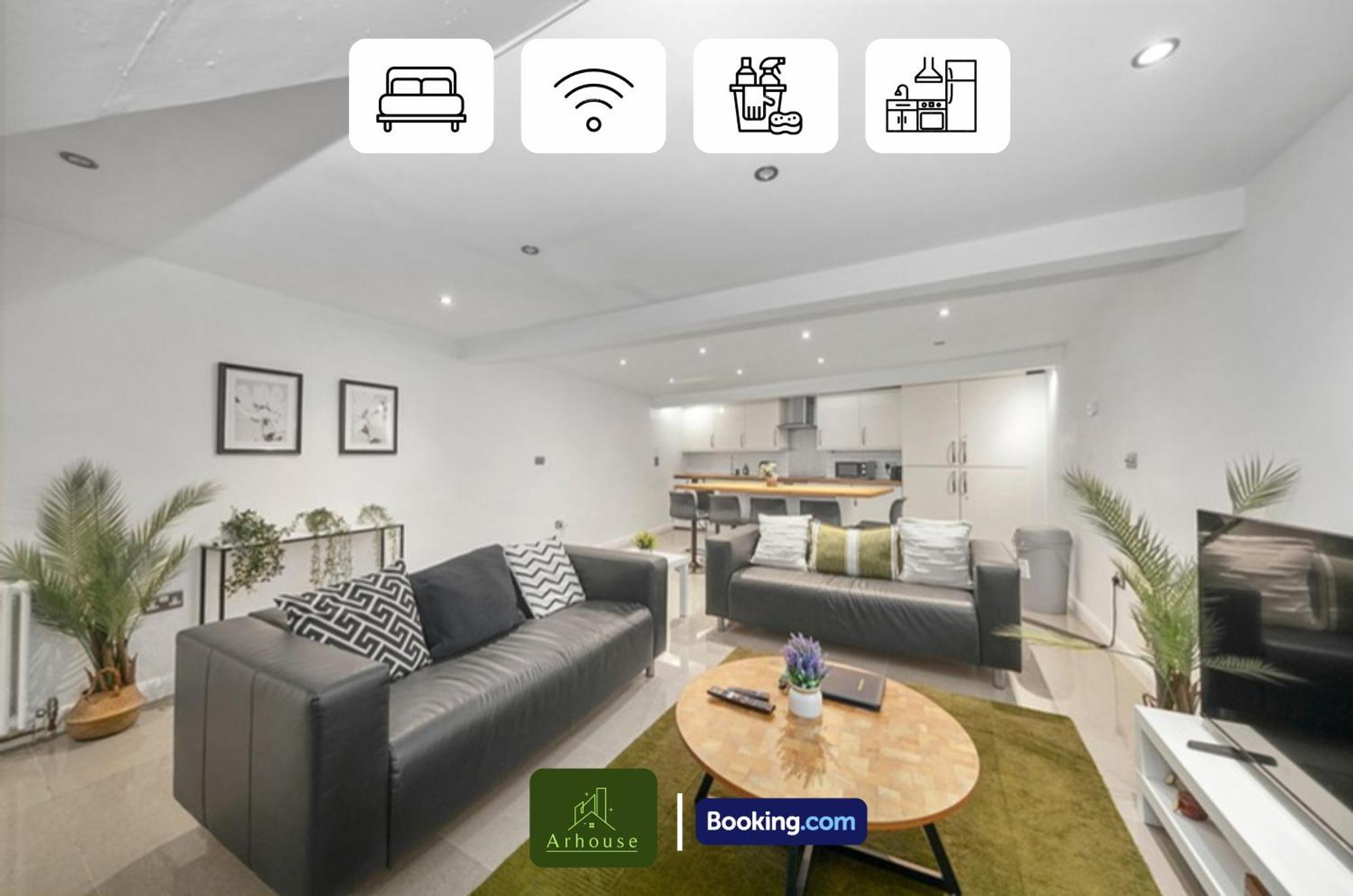Two Bedroom By Arhouse Short Lets & Serviced Clapham With Free Wifi Apartment *