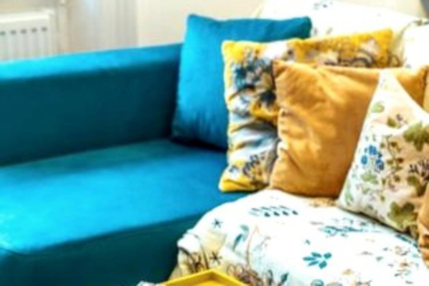 Niru Experience Pearl Of Ifield Road