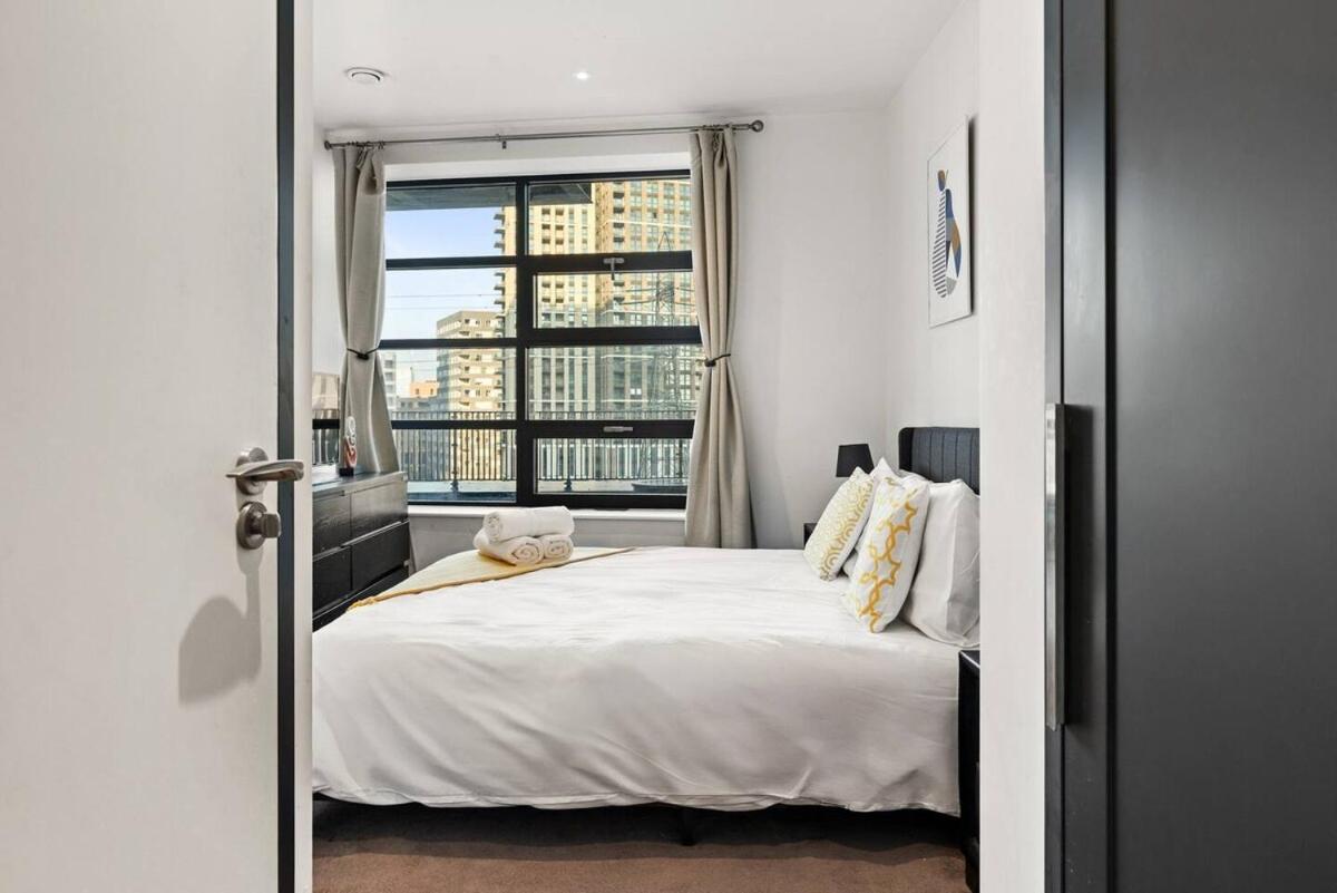 Shy Apartment *