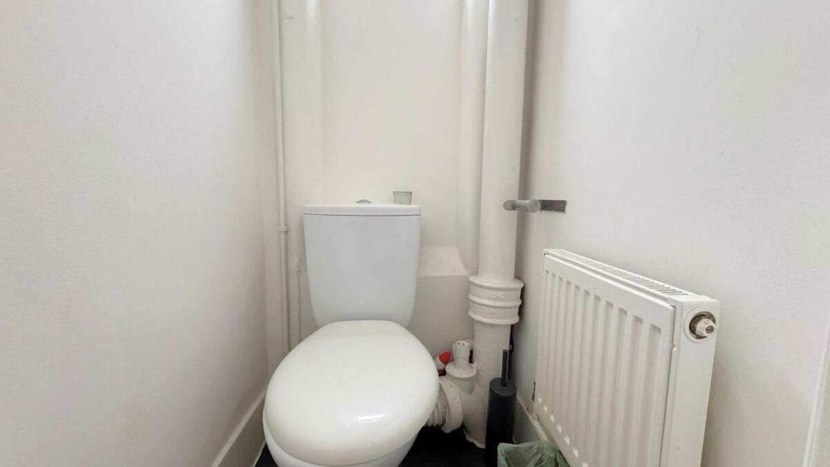2 Bed In Paddington Apartment *