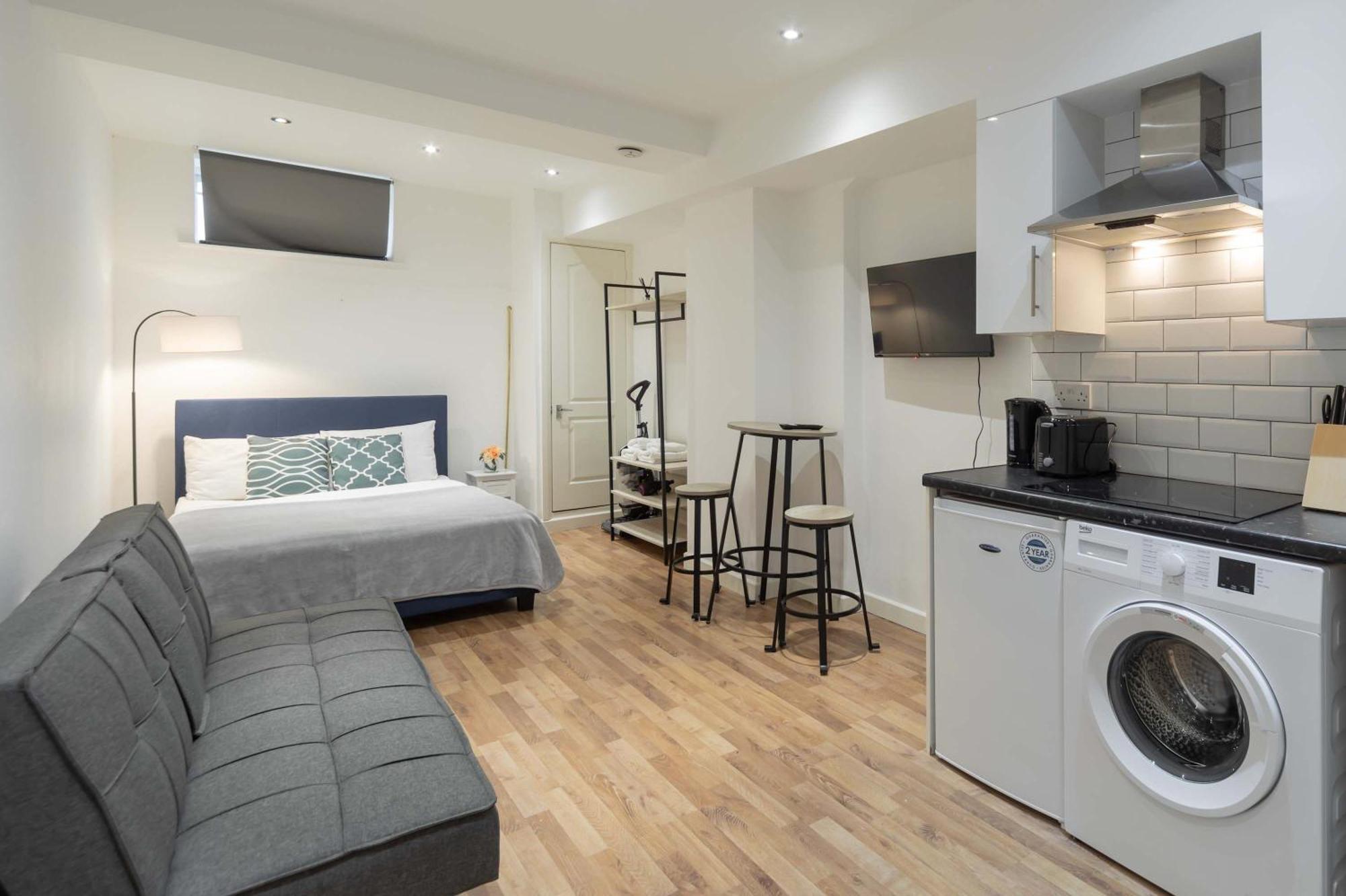 Contemporaru In Shoreditch *