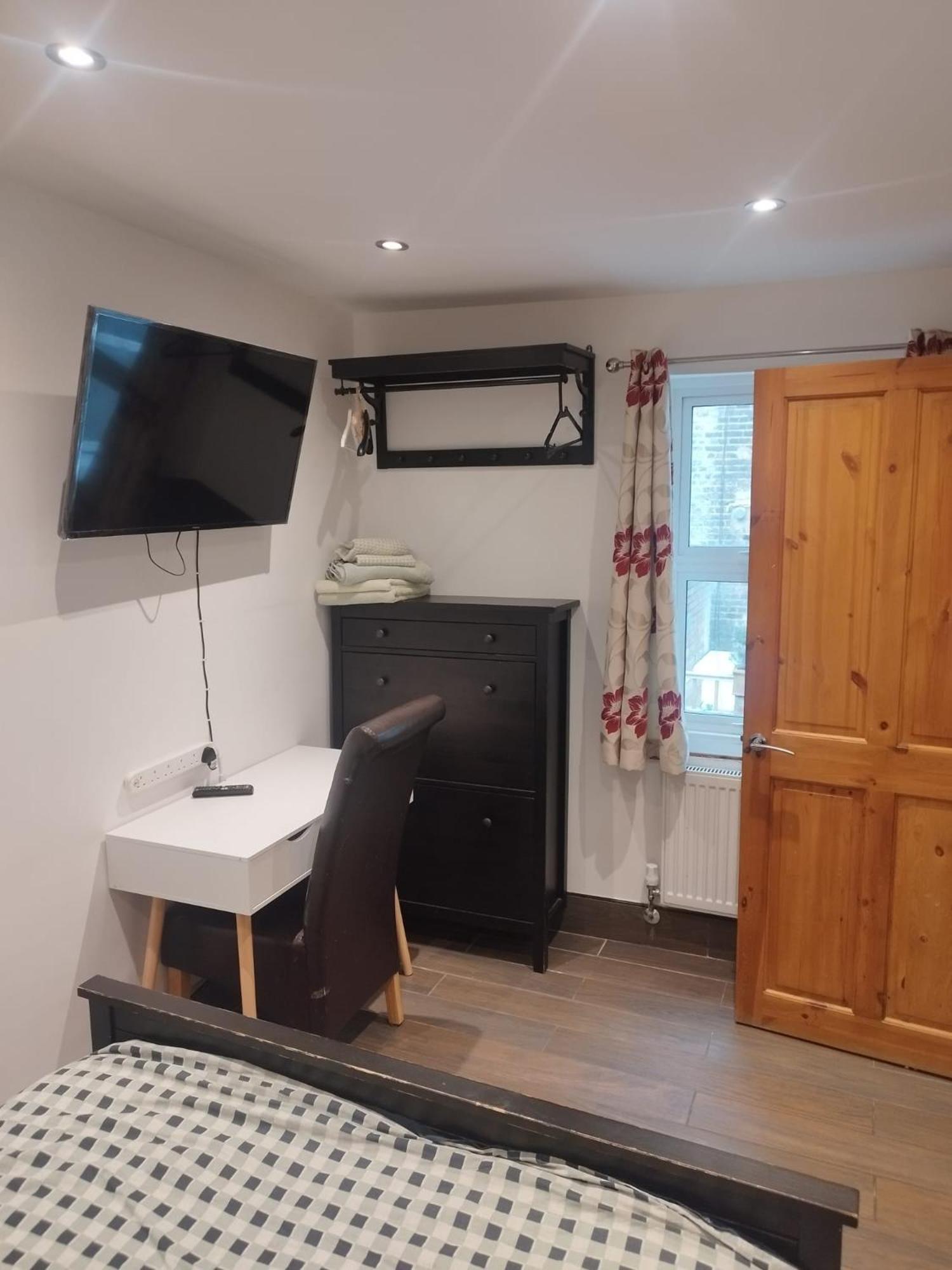 Apartment No 5