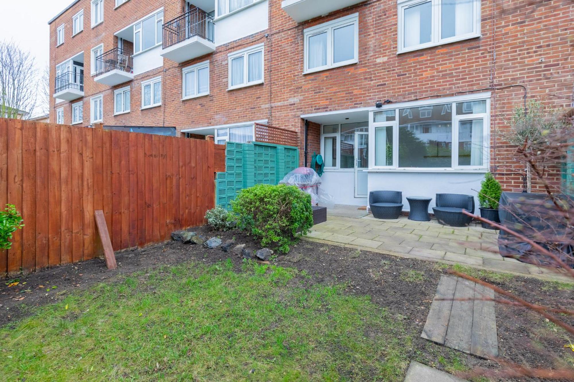 Appartement Stylish 2bd With Private Garden Nine Elms *