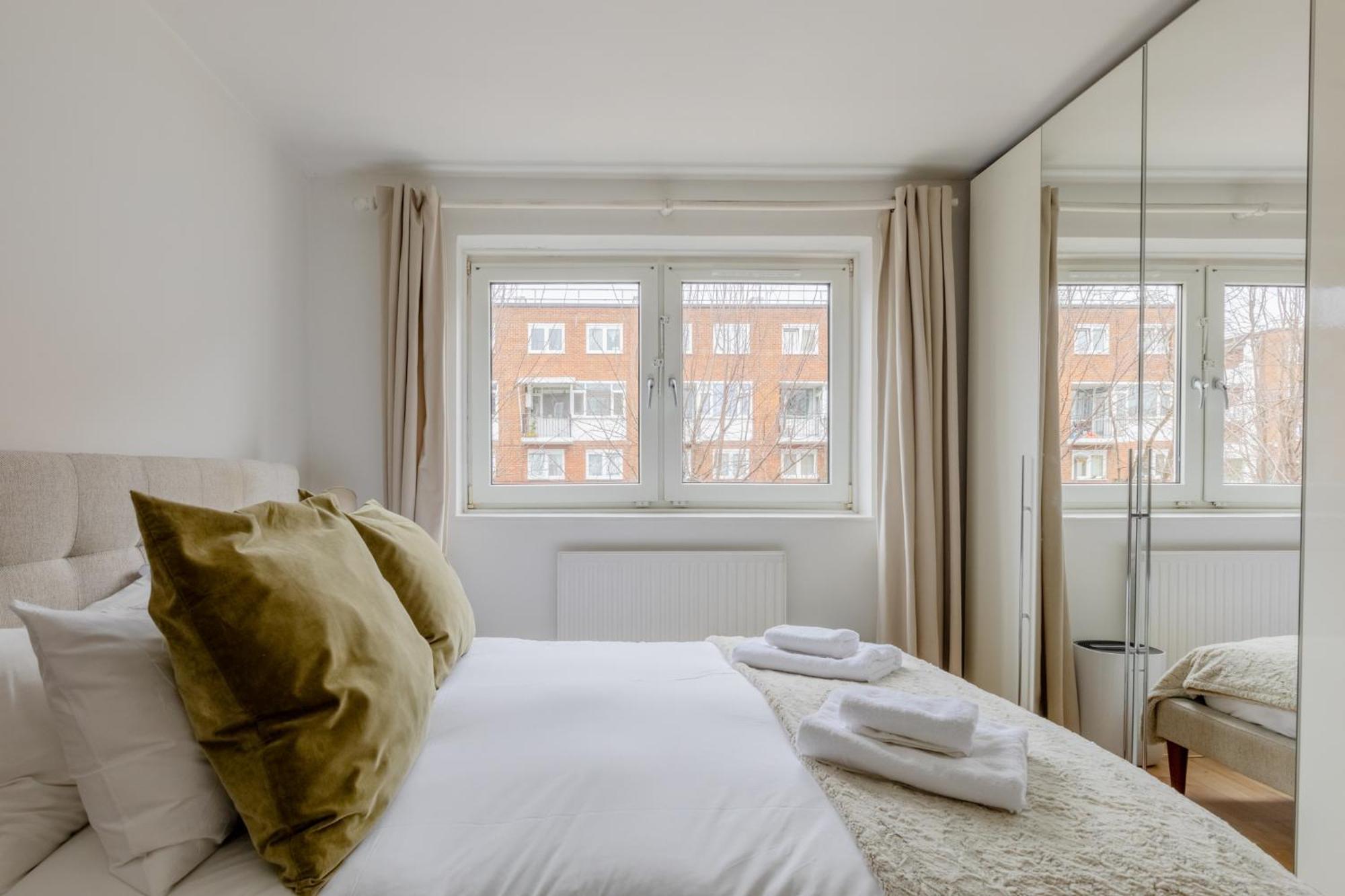 Stylish 2bd With Private Garden Nine Elms Appartement *