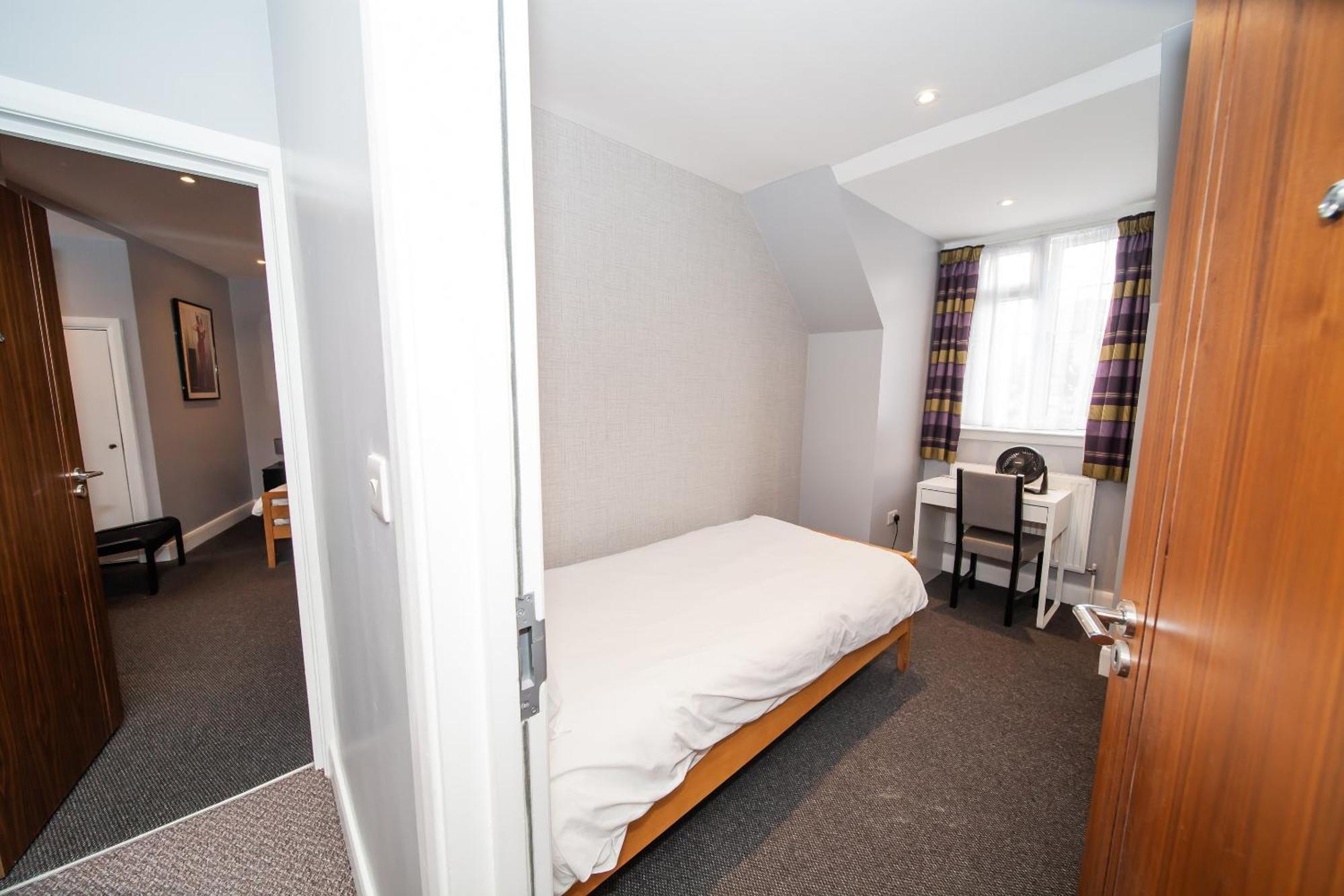 Hotel Oyo The Arch, Wembly Stadium London