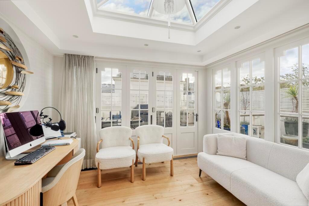 Townhouse Mansion By Buckingham Palace Holiday home London