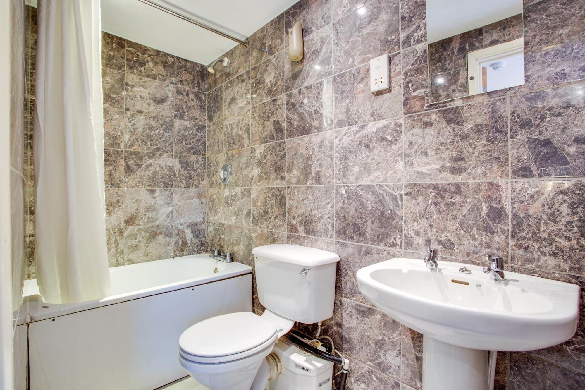 Somerset Baker Street Hotel London
