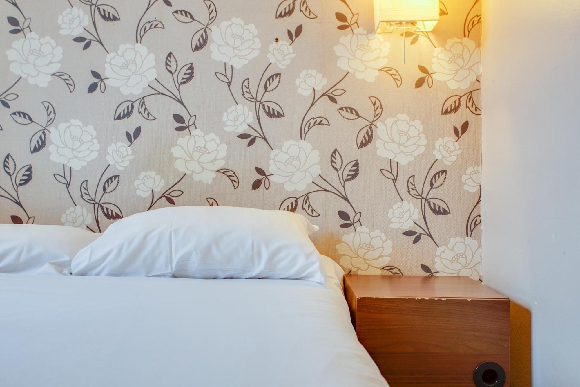 Somerset Baker Street Hotel