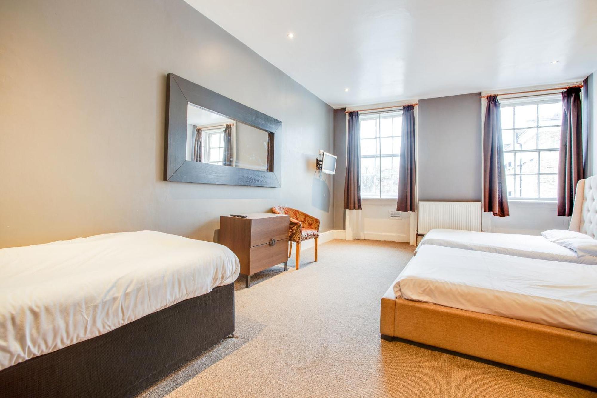 Somerset Baker Street Hotel 2*