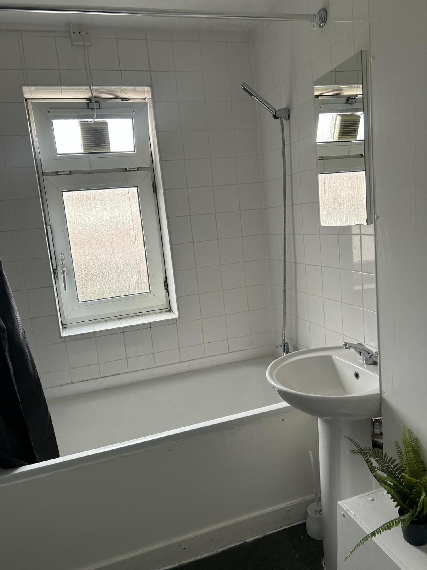 Pensión Budget Maisonette *