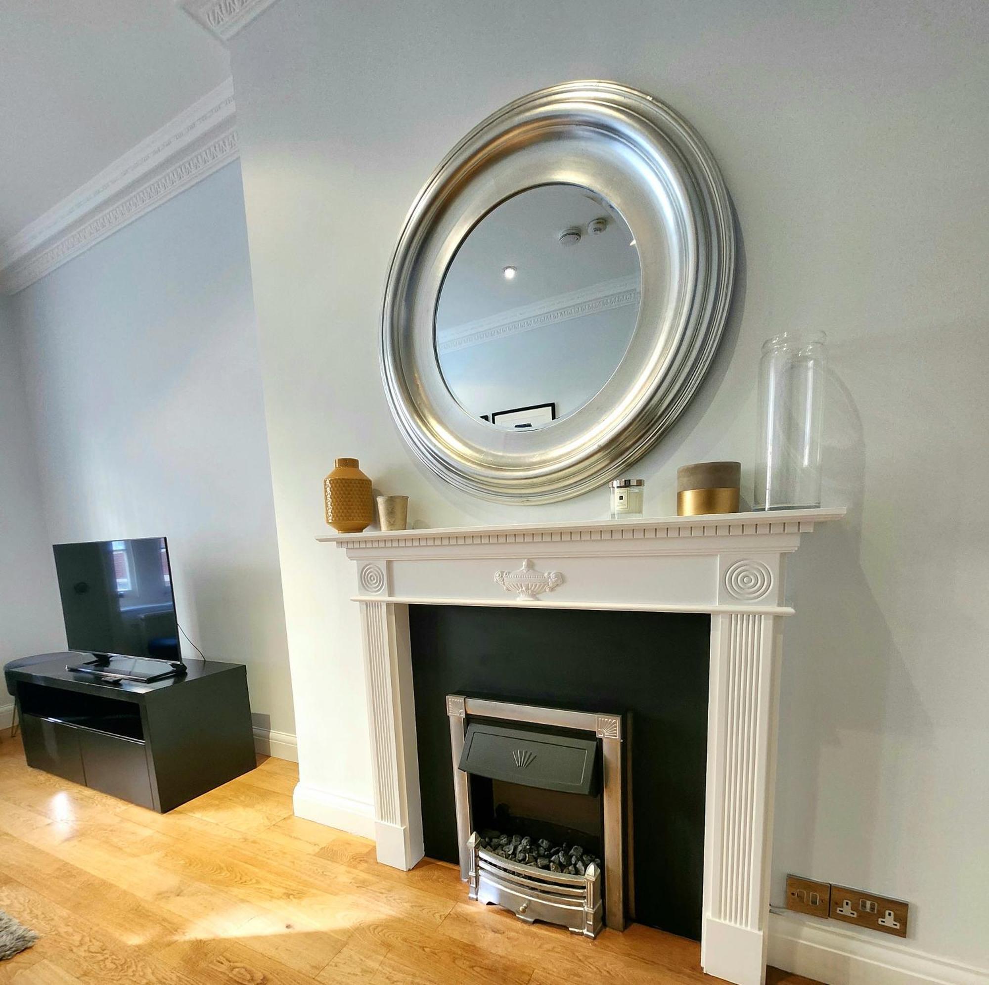 2 Bedroom Luxury Knightsbridge Apartamento *