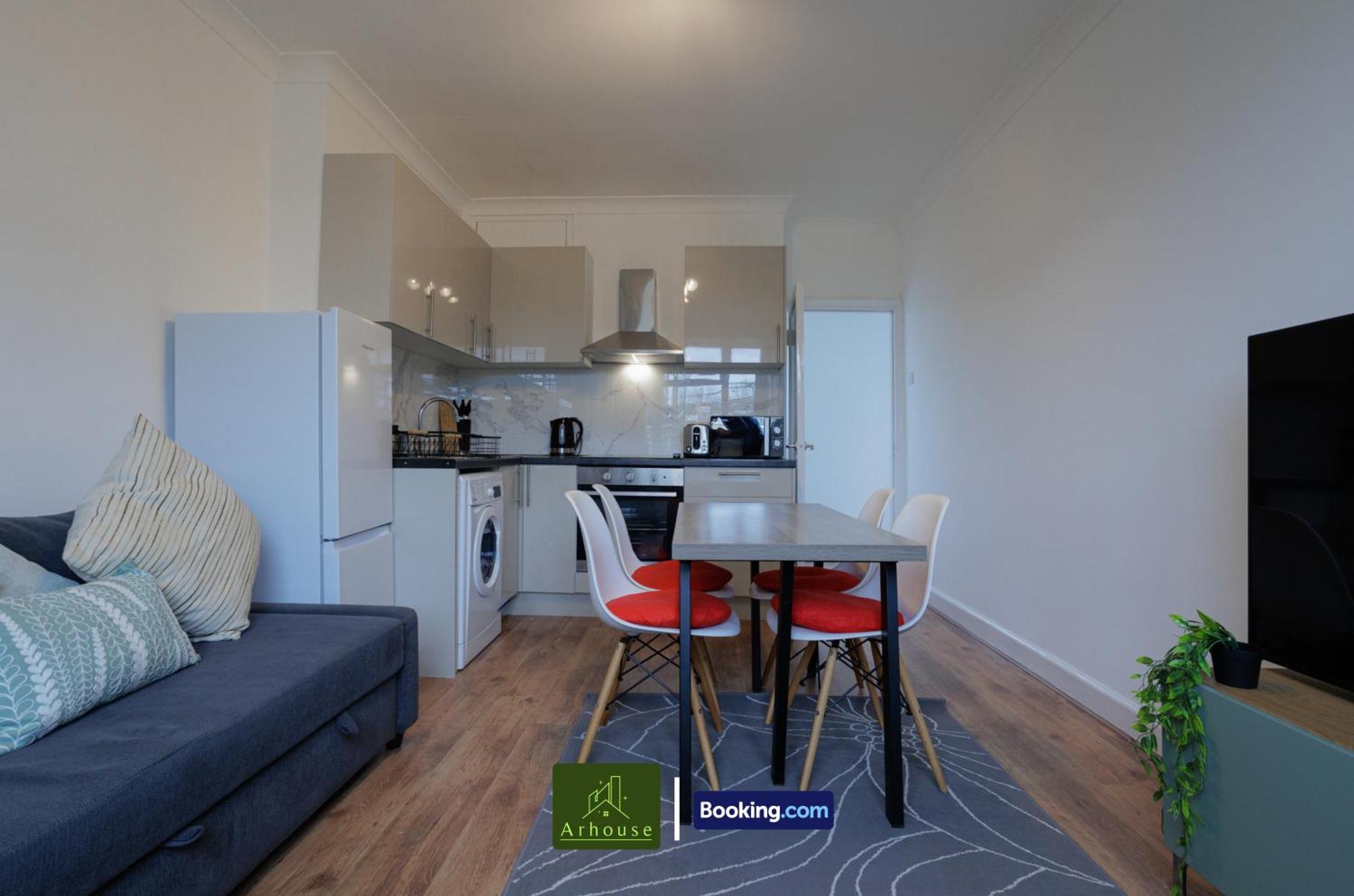 2 Bedroom By Arhouse Short Lets & Serviced Highbury With Free Wifi London