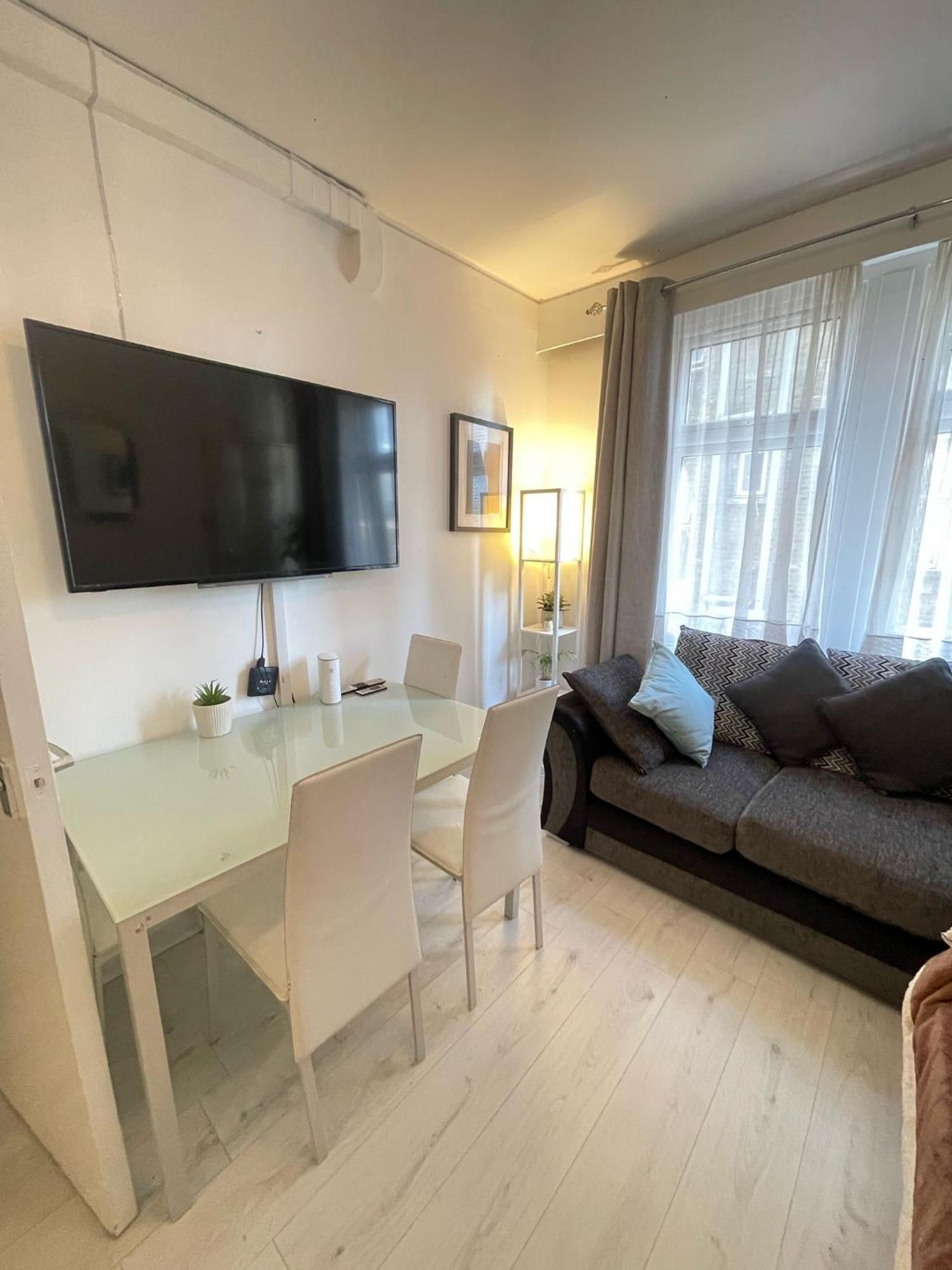 Lovely 2 Bed Flat 2 Floor Miles Londen