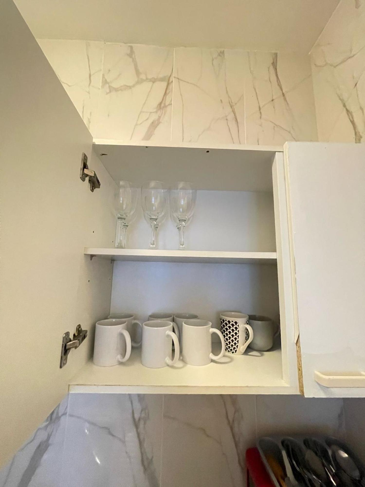 Appartement Lovely 2 Bed Flat 2 Floor Miles *