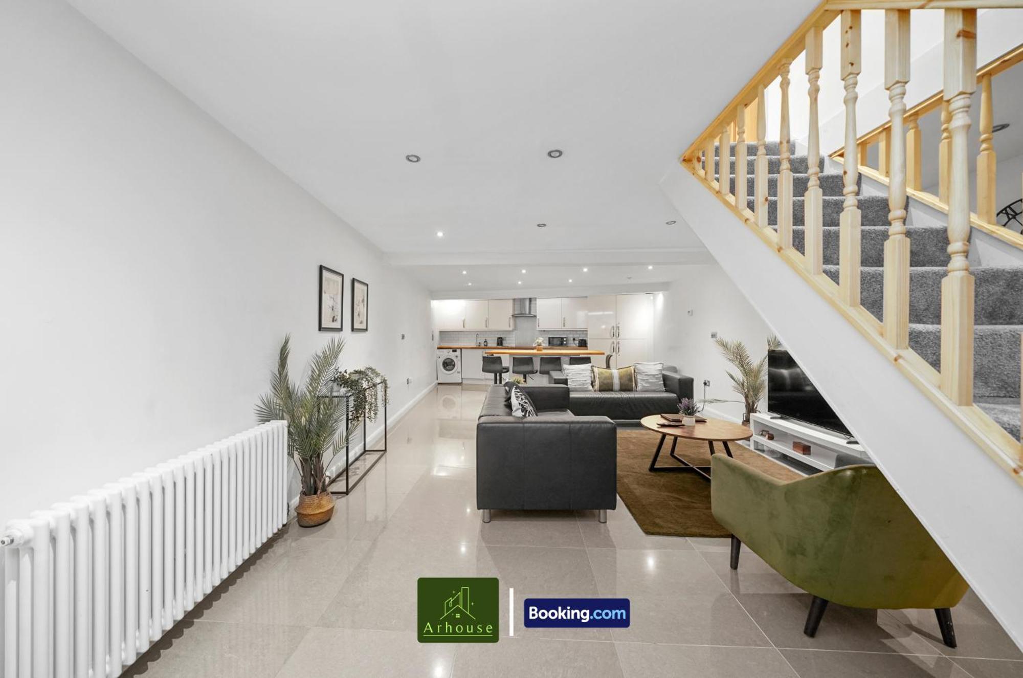 Apartment Two Bedroom By Arhouse Short Lets & Serviced Clapham With Free Wifi London