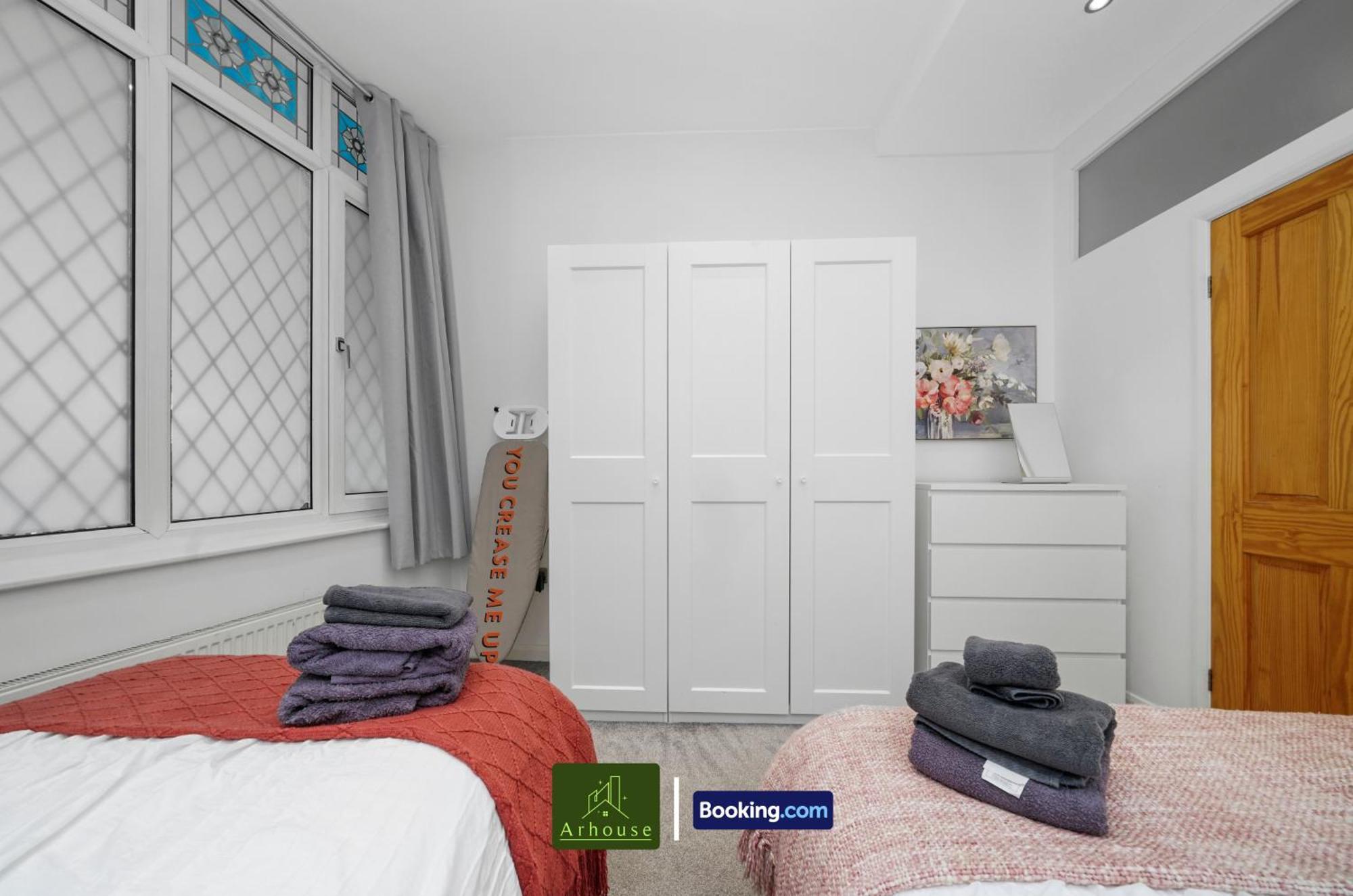 Apartment Two Bedroom By Arhouse Short Lets & Serviced Clapham With Free Wifi