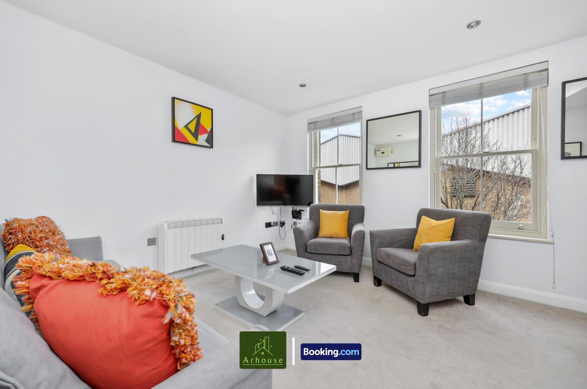 Two Bedroom By Arhouse Short Lets & Serviced Shoreditch With Free Wifi London