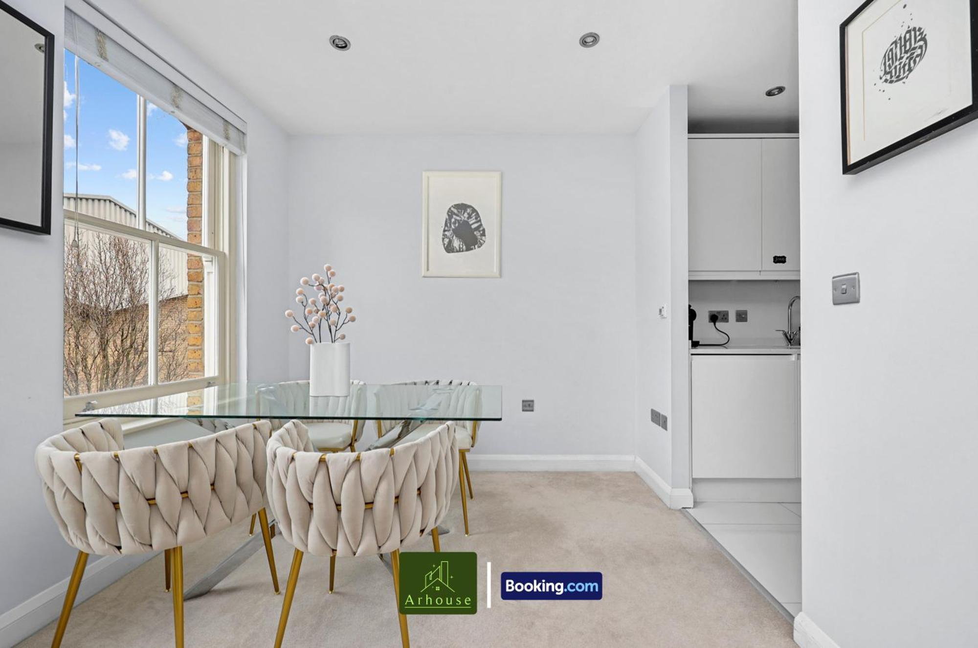 Two Bedroom By Arhouse Short Lets & Serviced Shoreditch With Free Wifi London