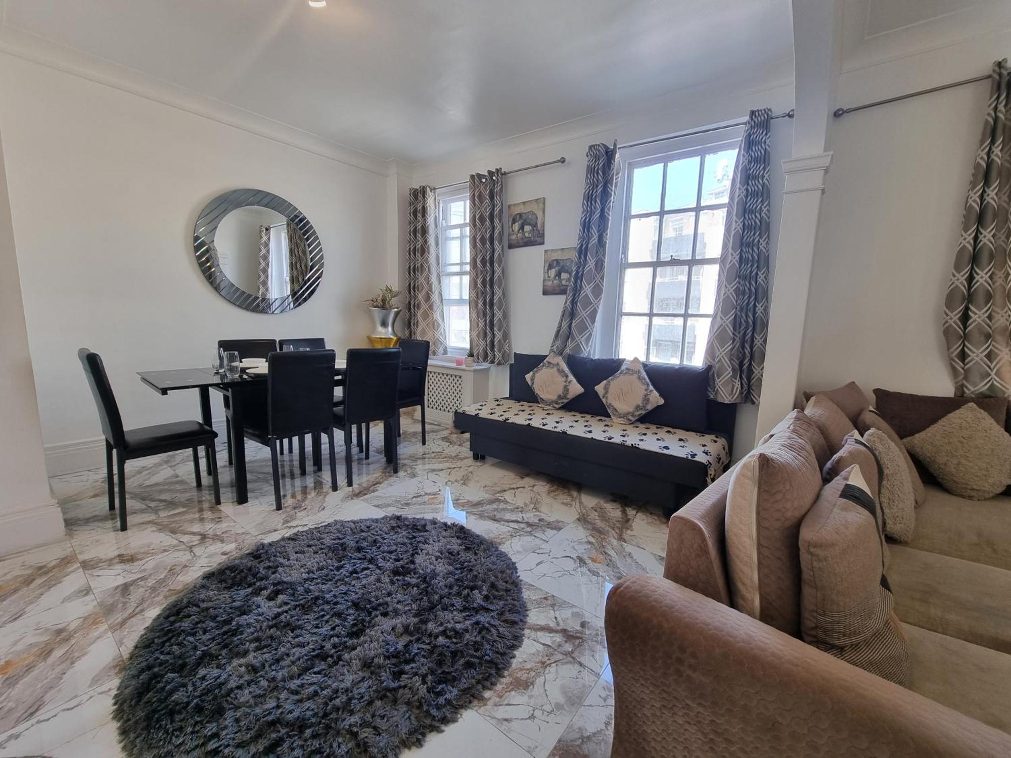 4th Flr Fantastic 3 Bedroom Flat In W2-g15 Apartment *