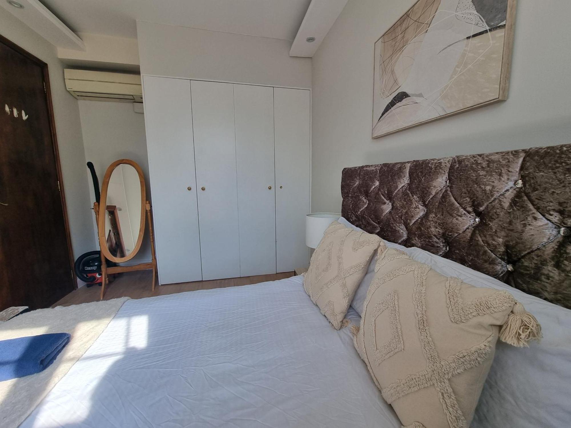2nd Flr 3 Bed Flat In The Heart Of Edgware Road-g20 Apartment *