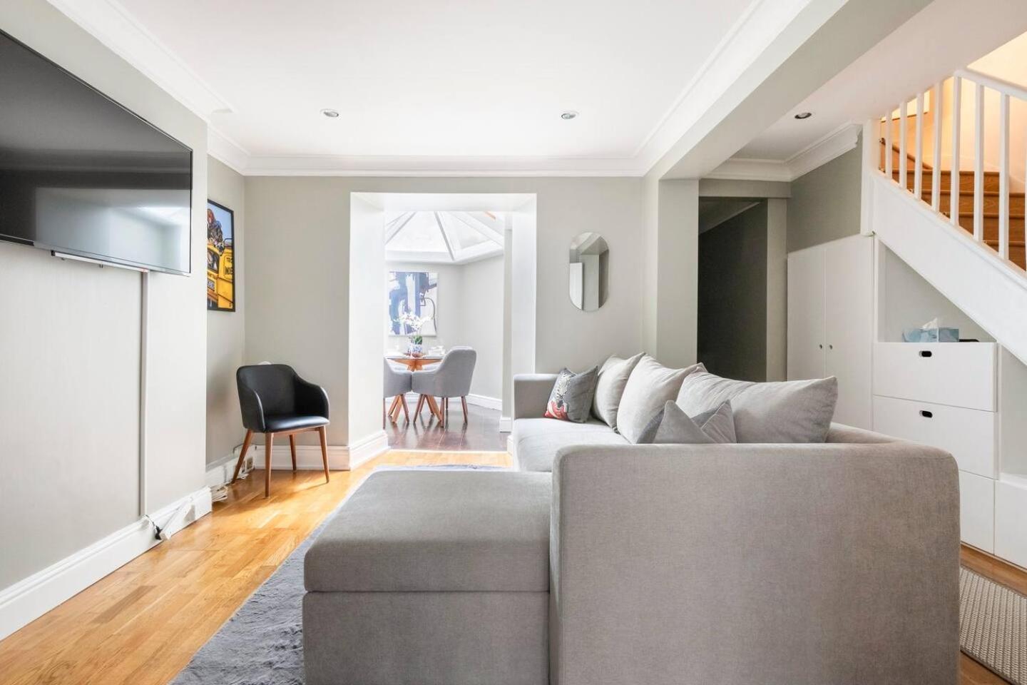 Holiday home Townhouse Mansion By Buckingham Palace