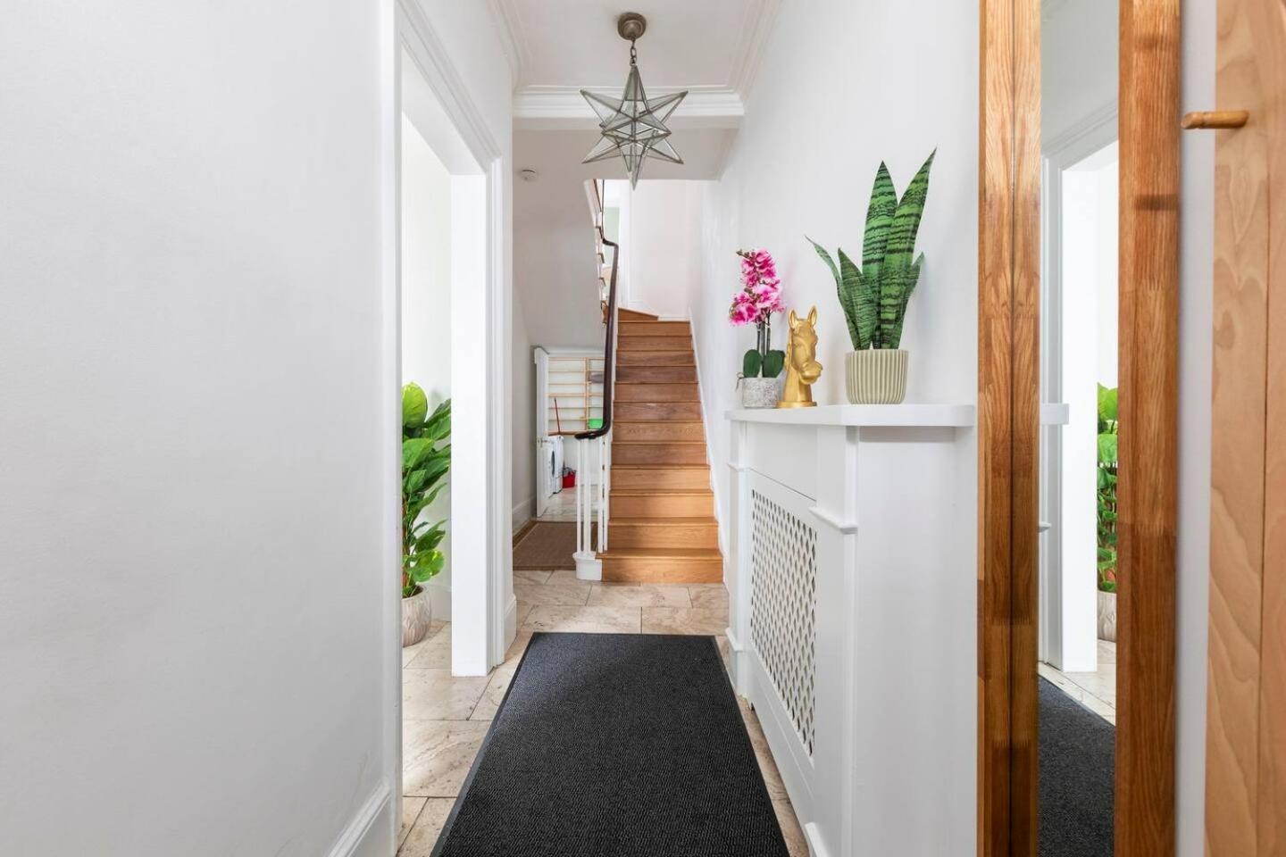 Holiday home Townhouse Mansion By Buckingham Palace London