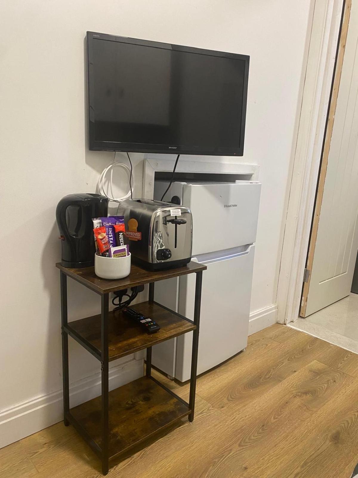Comfy Private Wembley Stadium 6 Minutes Away * London